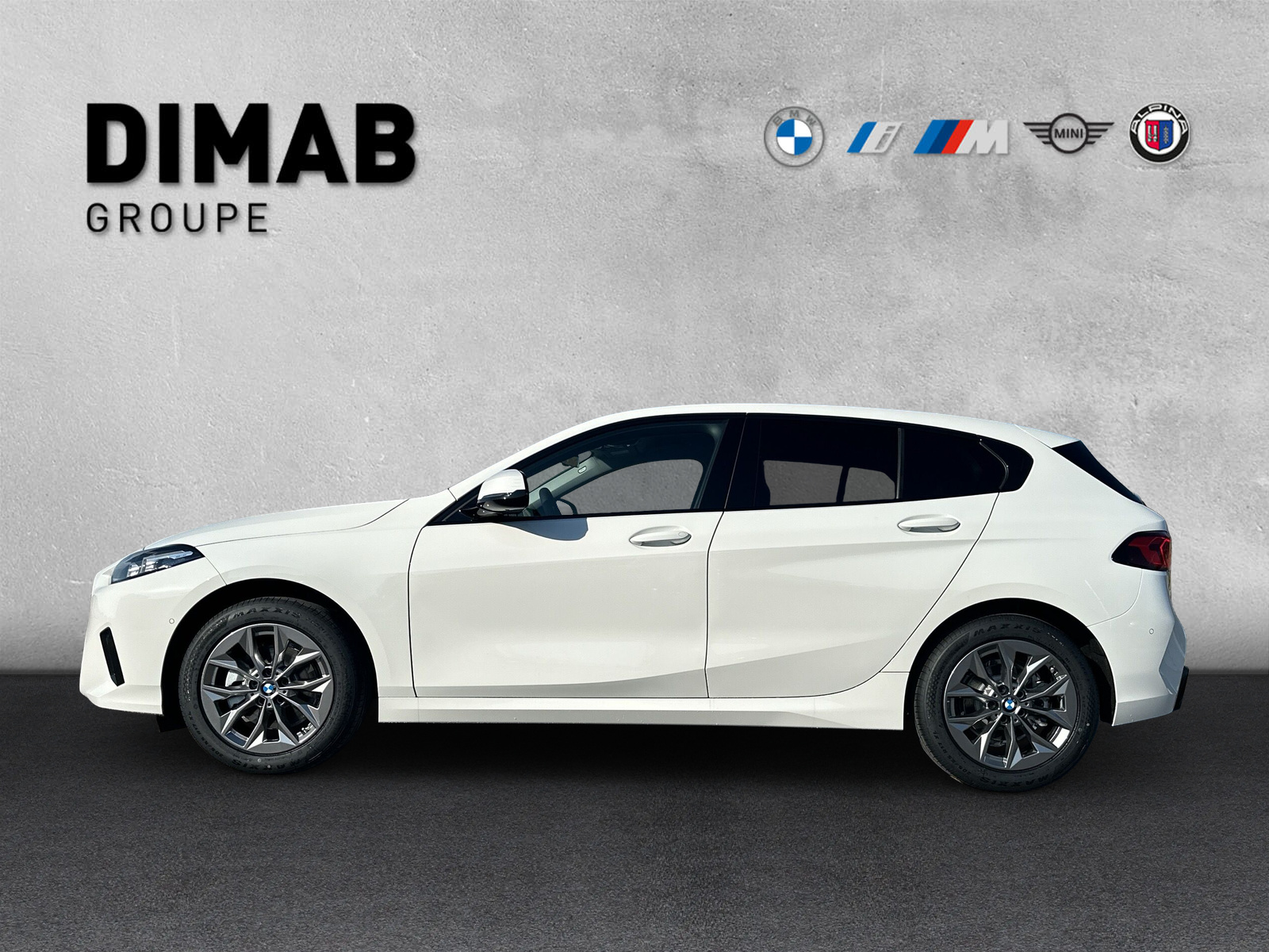 BMW 116 Steptronic-showroom-element-1