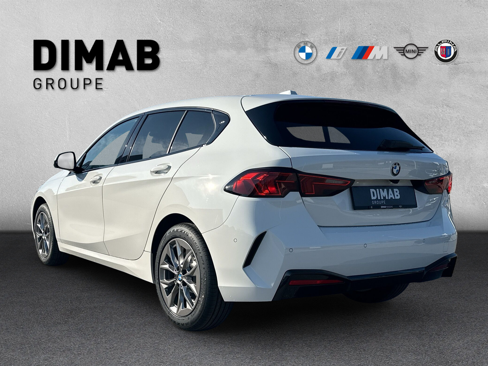 BMW 116 Steptronic-showroom-element-2