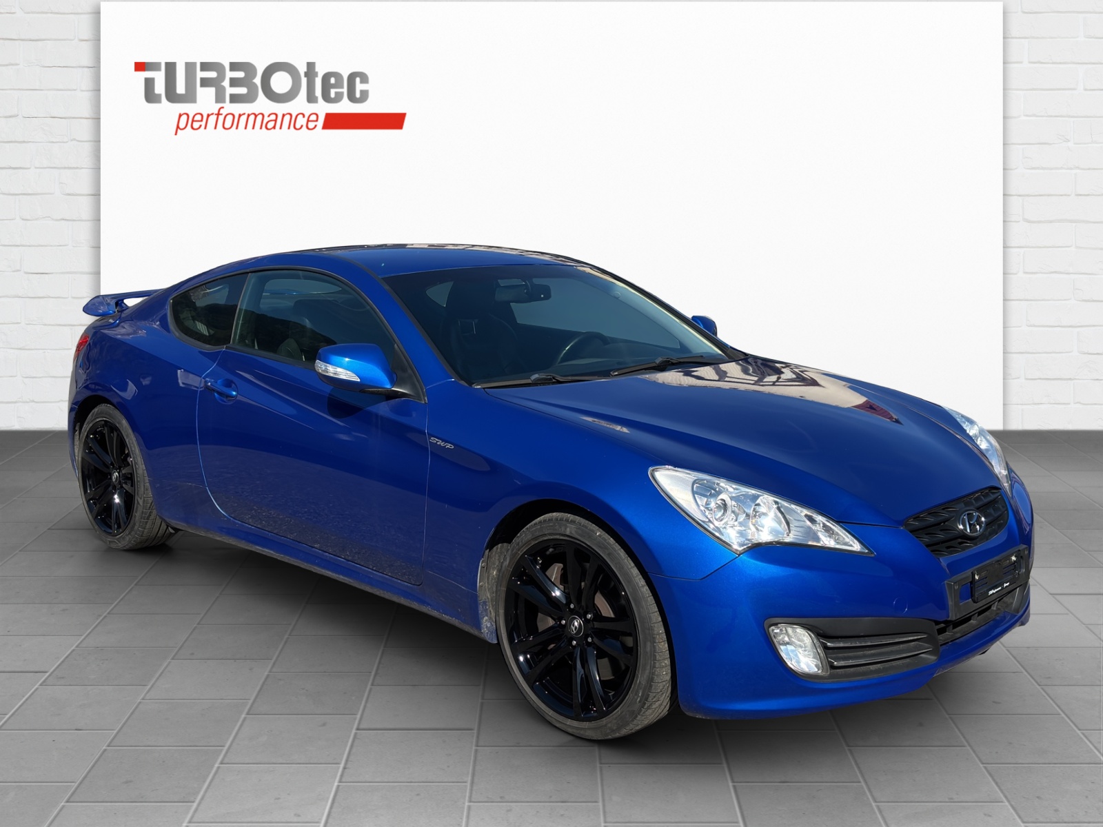 HYUNDAI Genesis 3.8 V6 Automatic-showroom-element-3