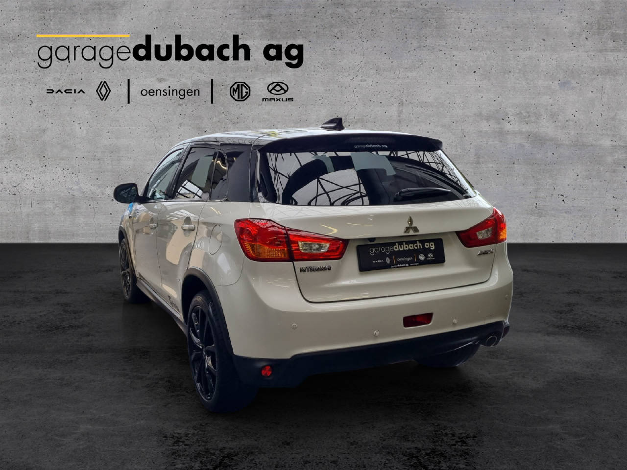 MITSUBISHI ASX 2.2 DID Style Hyaku Edit. 4x4-showroom-element-3