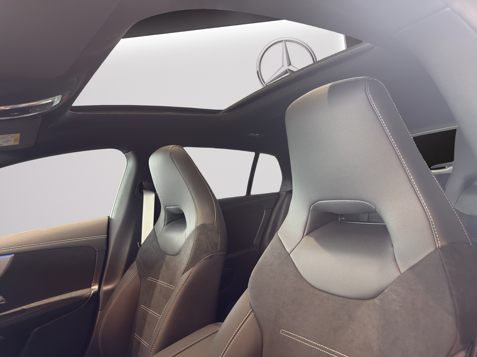 Image MERCEDES-BENZ CLA-250 CLA Shooting Brake 250 4Matic 8G-DCT