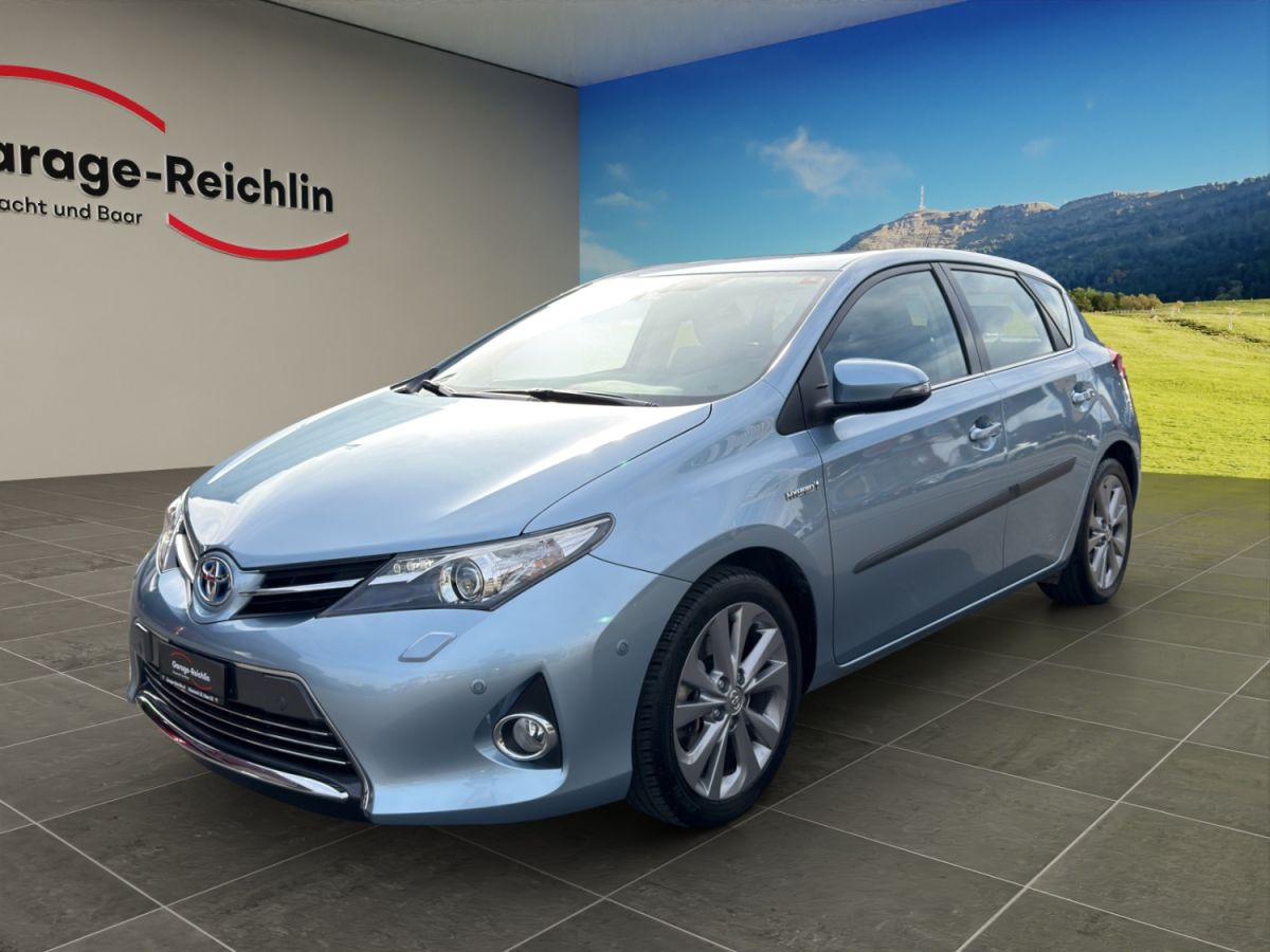 TOYOTA Auris 1.8 HSD Linea Sol (Limousine)