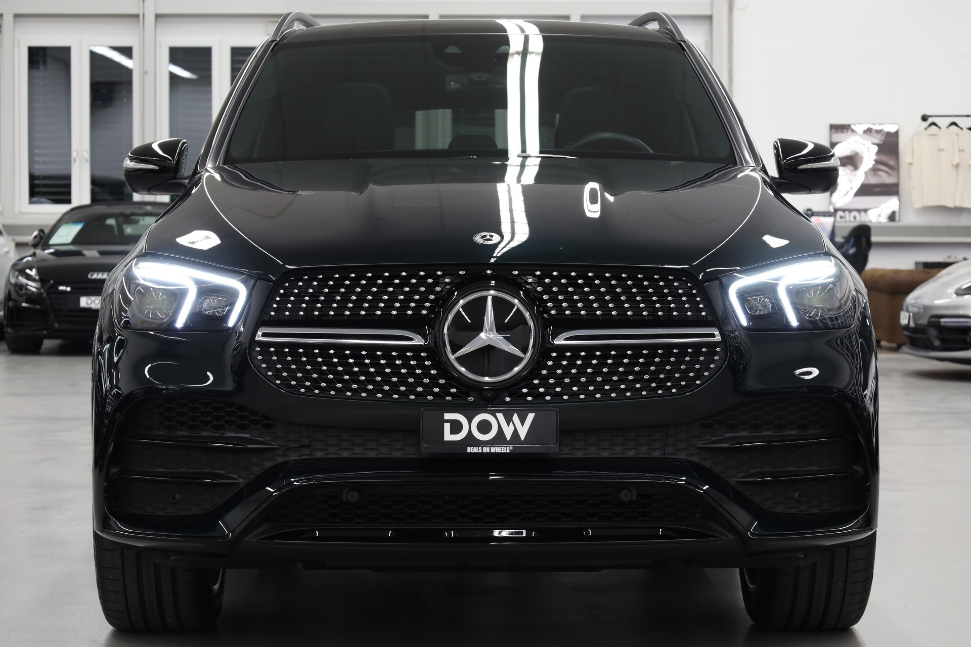 MERCEDES-BENZ GLE 350 d AMG Line 4matic-showroom-element-3