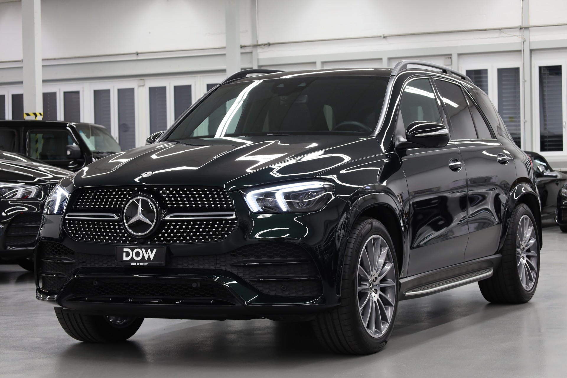 MERCEDES-BENZ GLE 350 d AMG Line 4matic-showroom-element-2