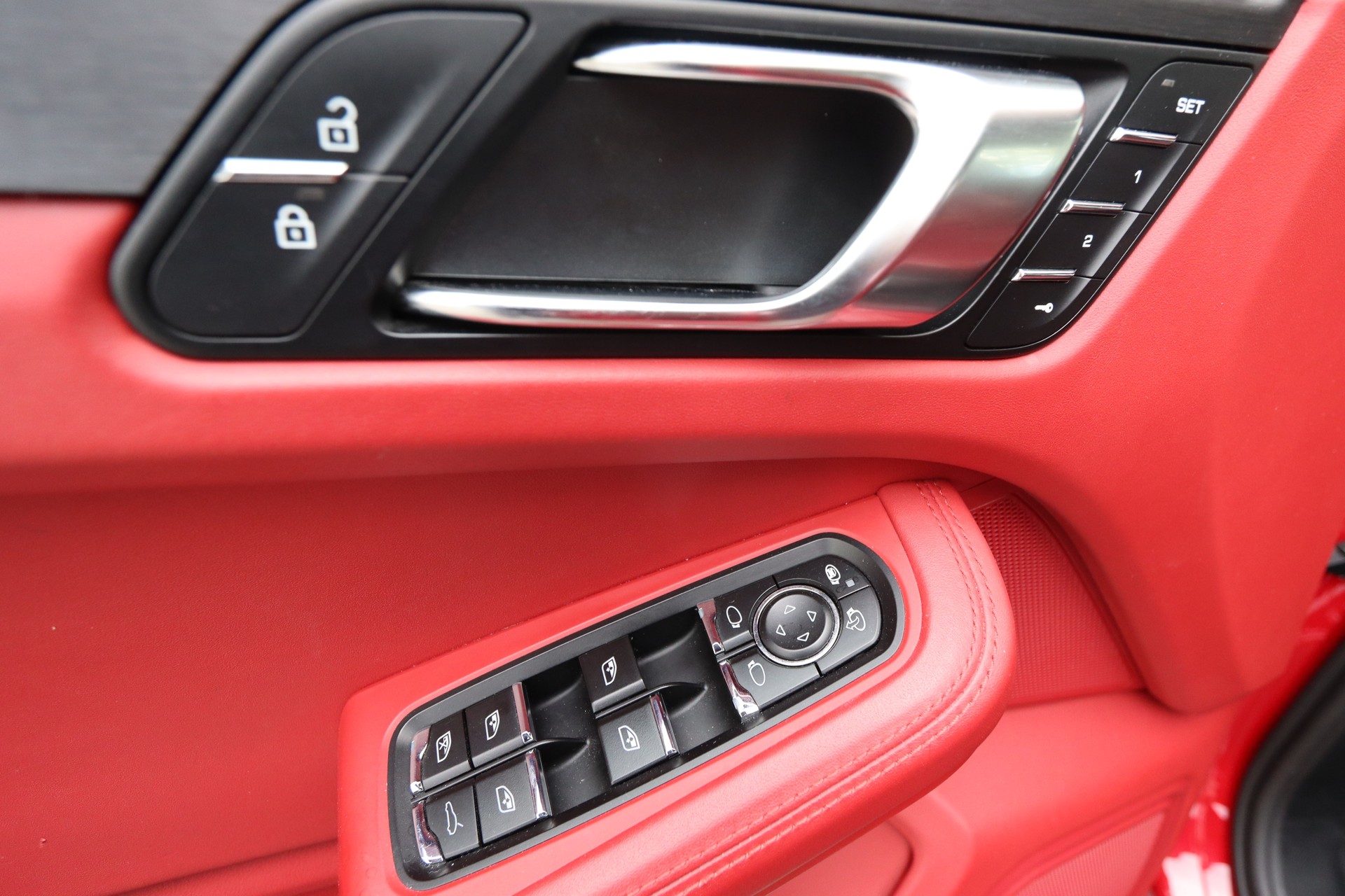 PORSCHE Macan GTS PDK-image-23