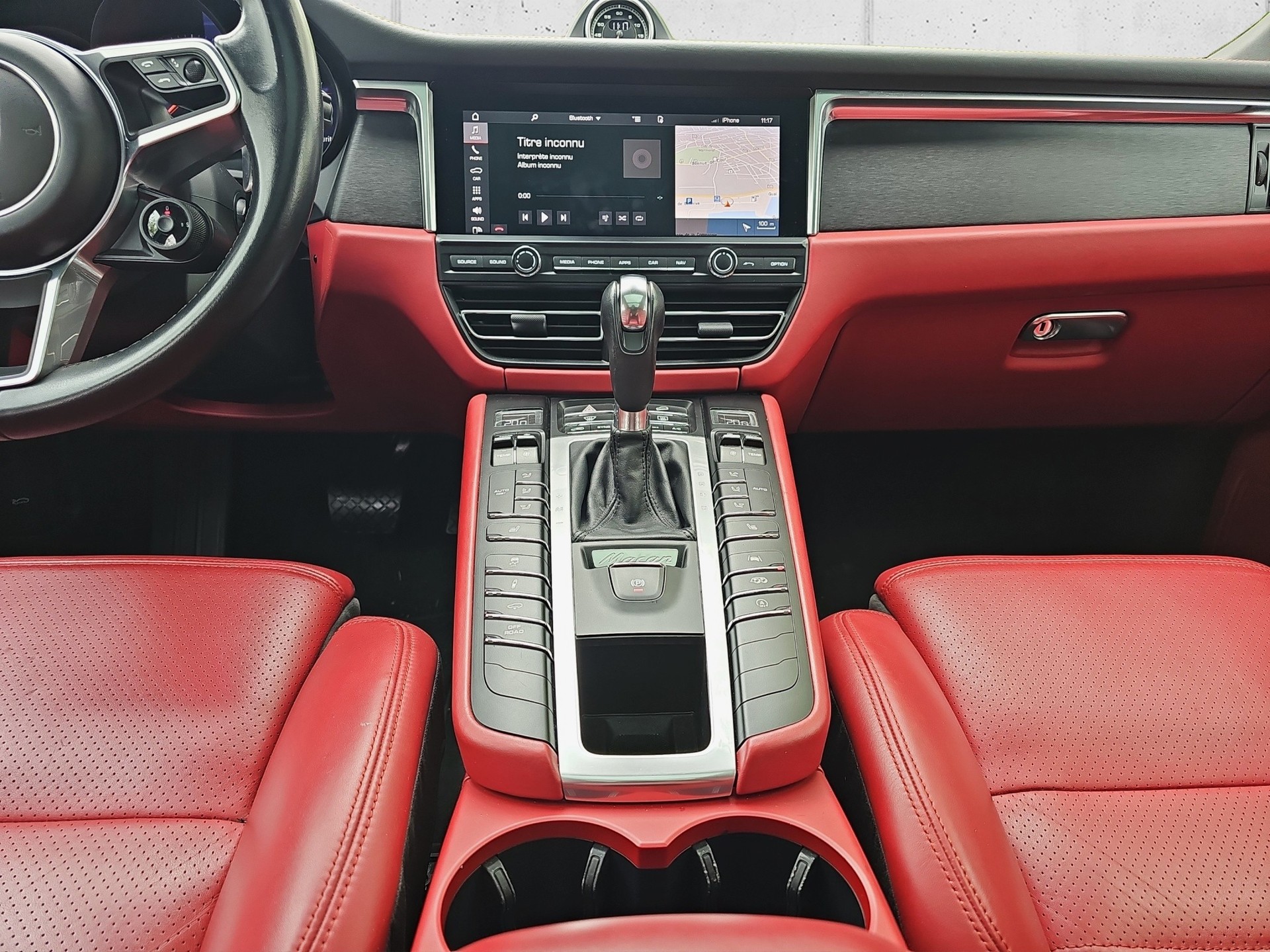PORSCHE Macan GTS PDK-image-15