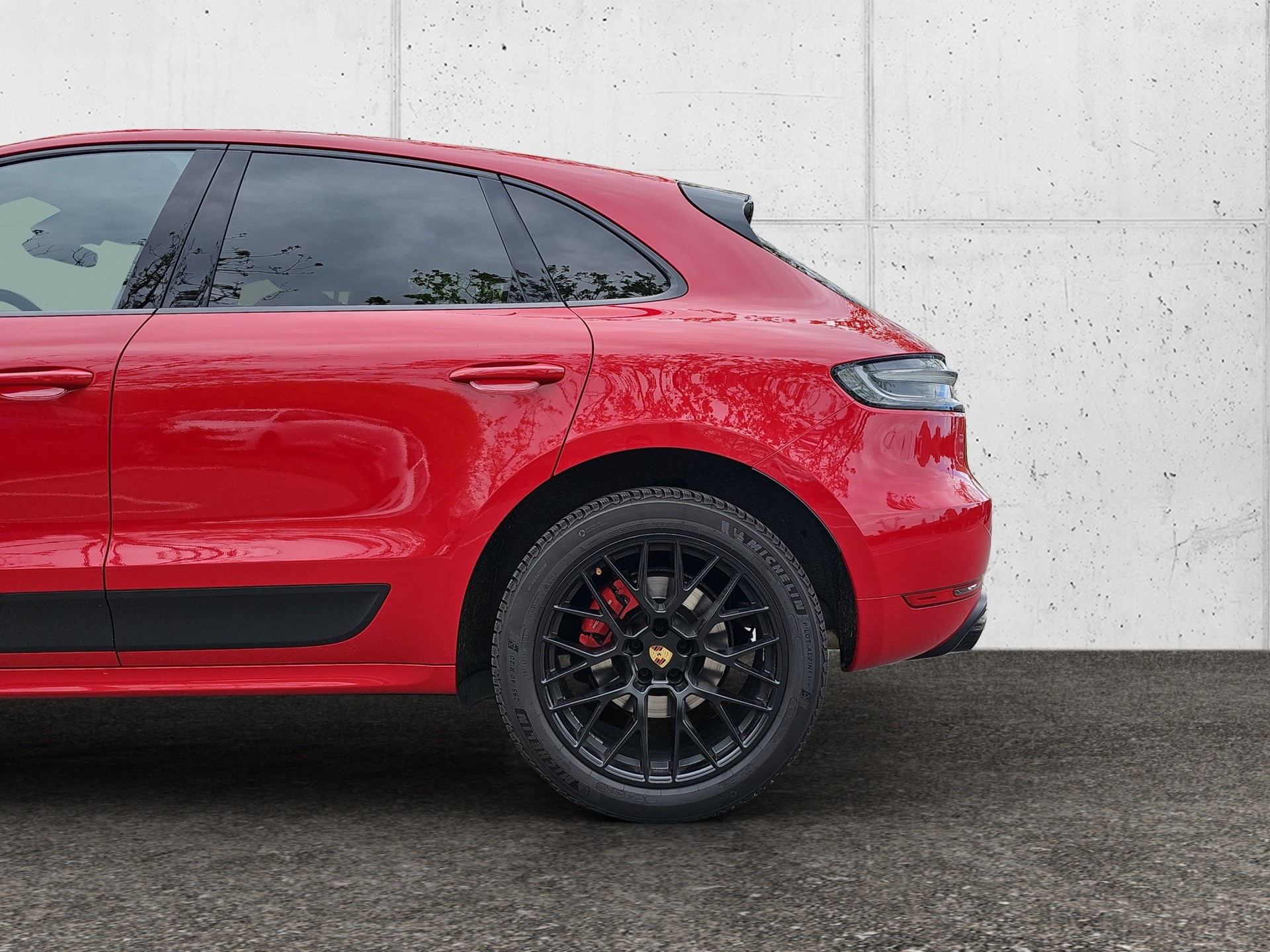 PORSCHE Macan GTS PDK-image-5