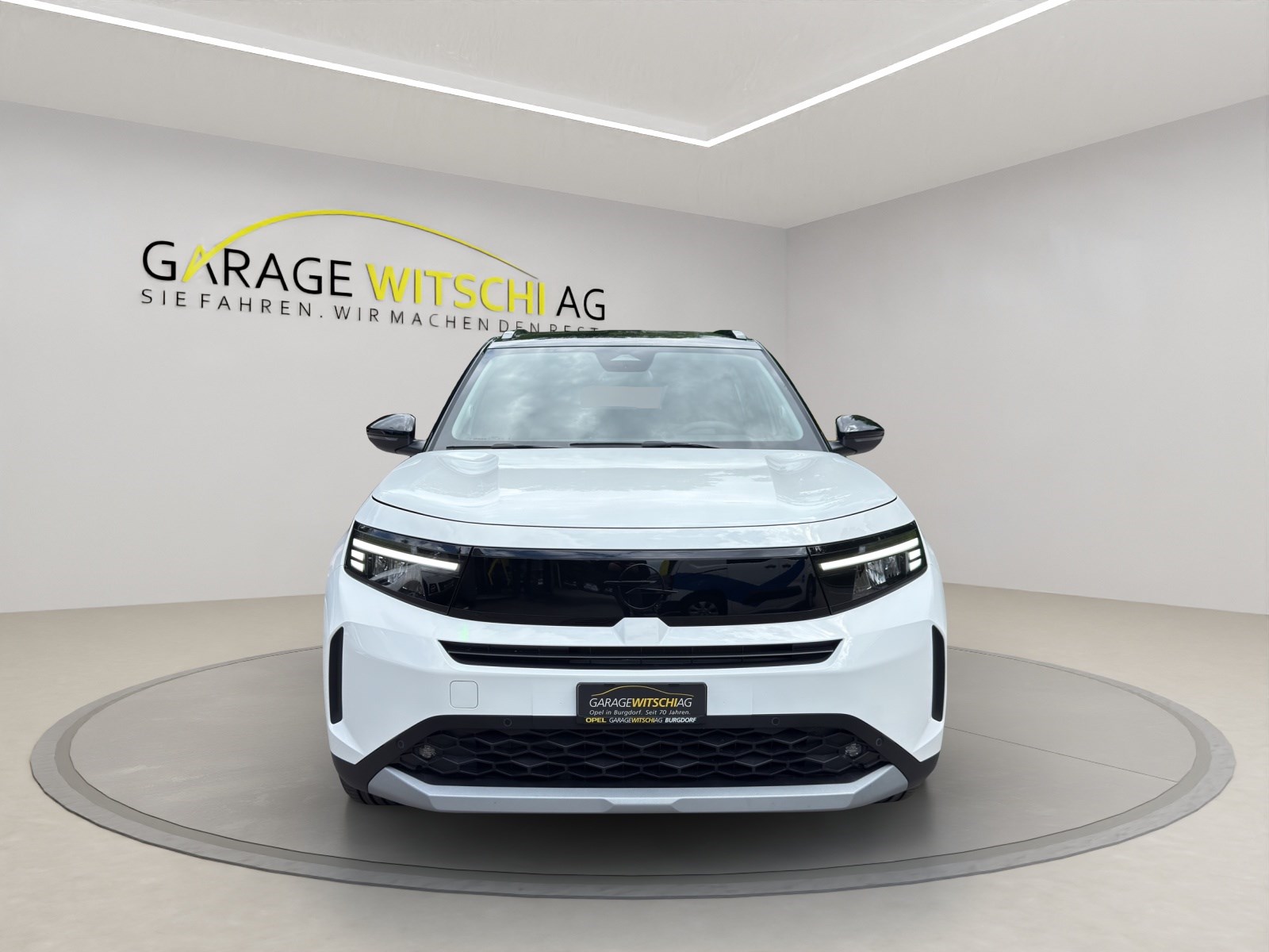 OPEL Frontera Electric GS-showroom-element-1
