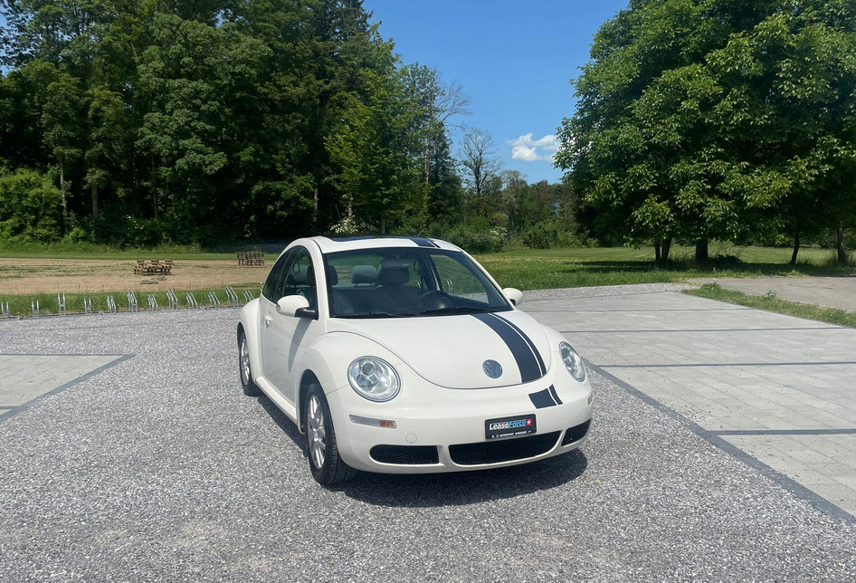 VW Beetle 1.6-image-2
