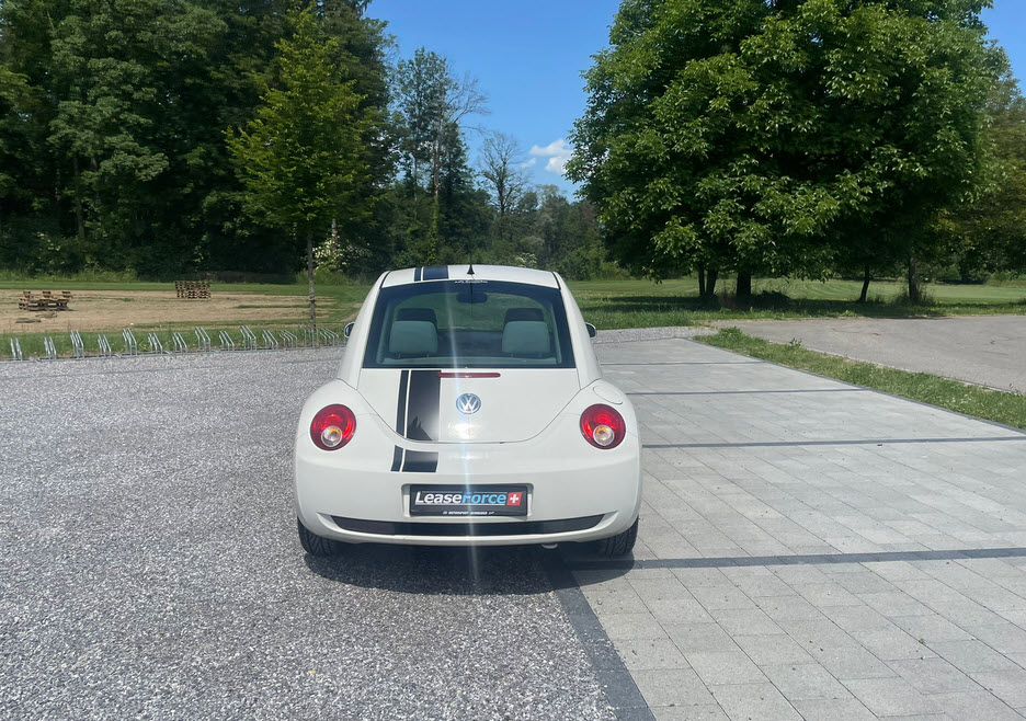 VW Beetle 1.6-image-6