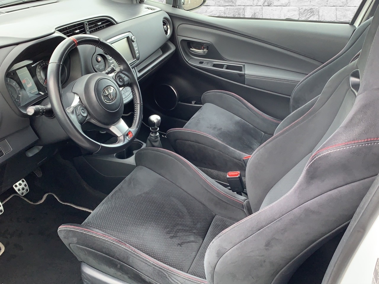 TOYOTA Yaris 1.8 GRMN Limited Edition-image-5