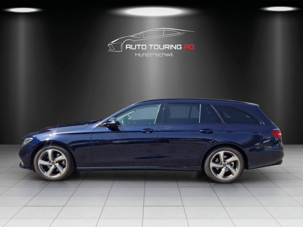 MERCEDES-BENZ E 220 d Swiss Star Avantgarde 4matic Kombi-image-5