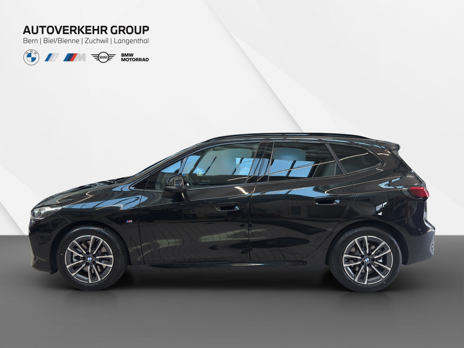 BMW 223d Active Tourer xDrive M Sport-showroom-element-2