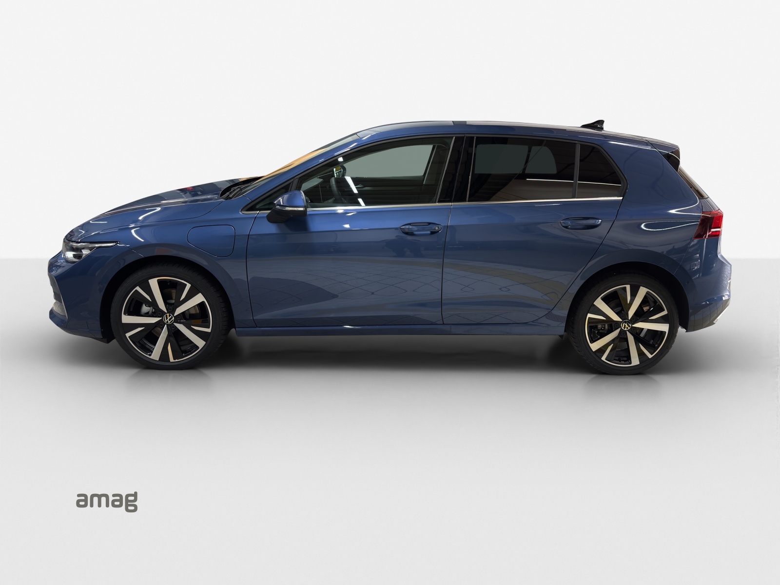 VW Golf 1.5 TSI PHEV Style-showroom-element-1
