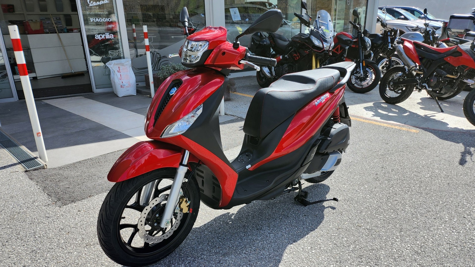 PIAGGIO Medley 125 Sport