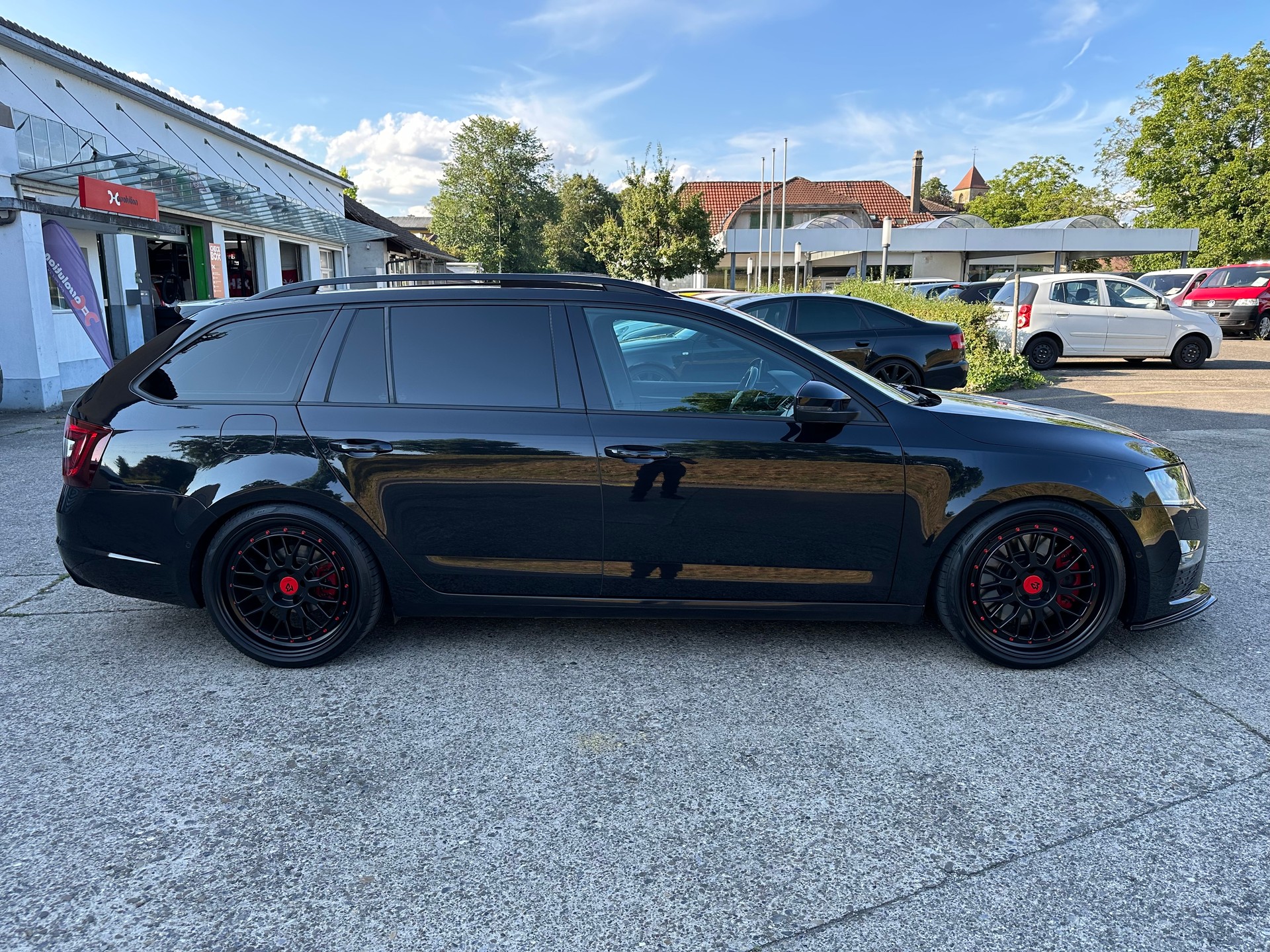 SKODA Octavia Combi 2.0 TSI RS DSG-image-5