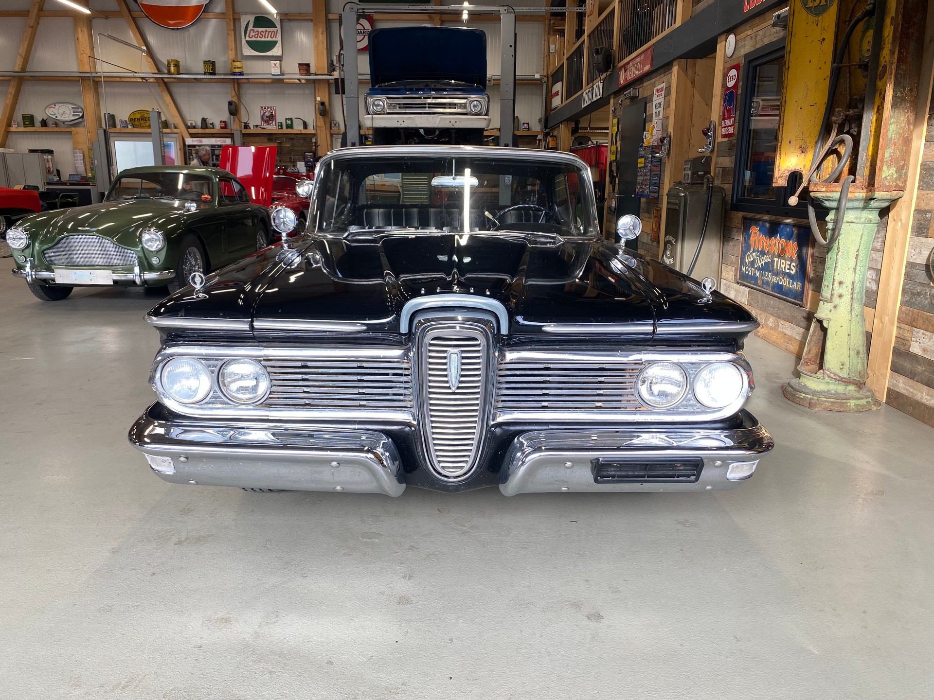 EDSEL Corsair-image-3