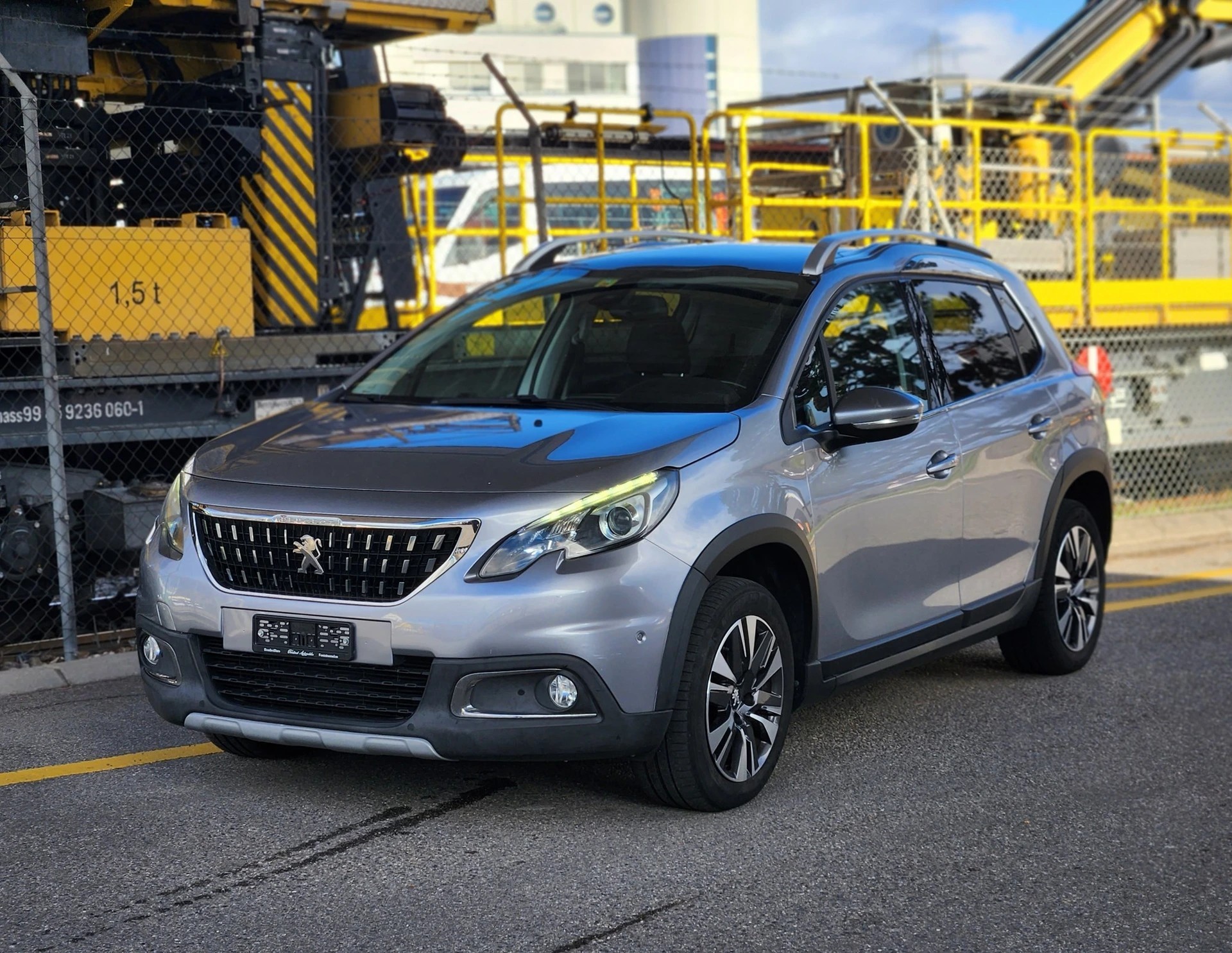 PEUGEOT 2008 1.6 BlueHDi Access-showroom-element-2