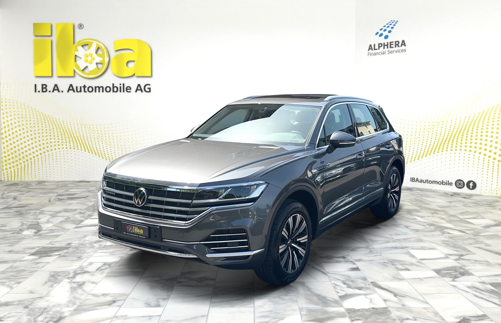 VW Touareg 3.0TSIe Hybrid Atmospere-showroom-element-1