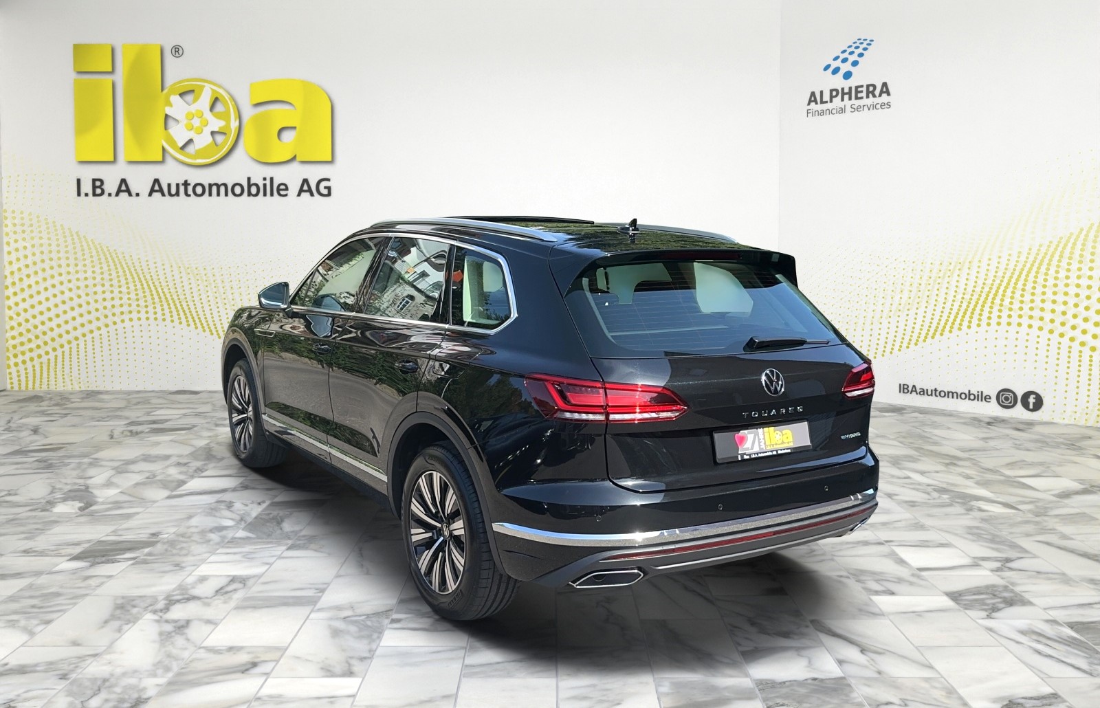 VW Touareg 3.0TSIe Hybrid Atmospere-showroom-element-3