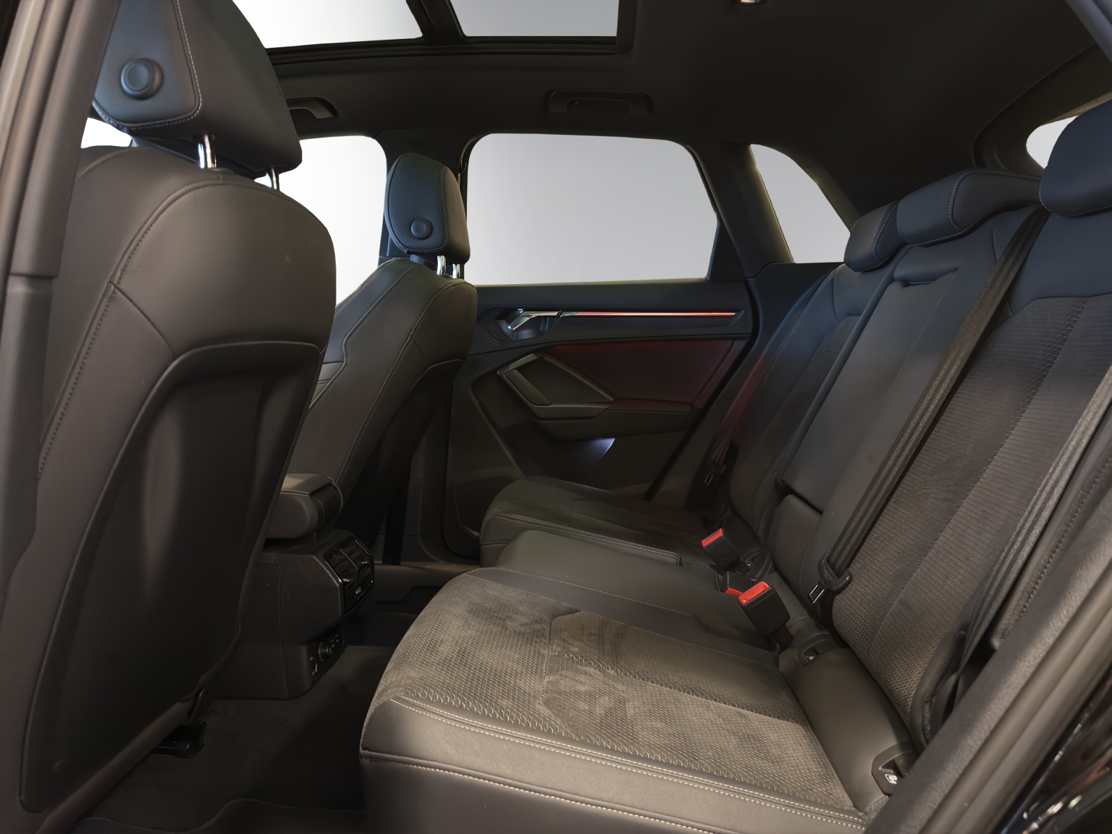 Image AUDI Q3 Q3 45 TFSI e S line Attraction S-tronic