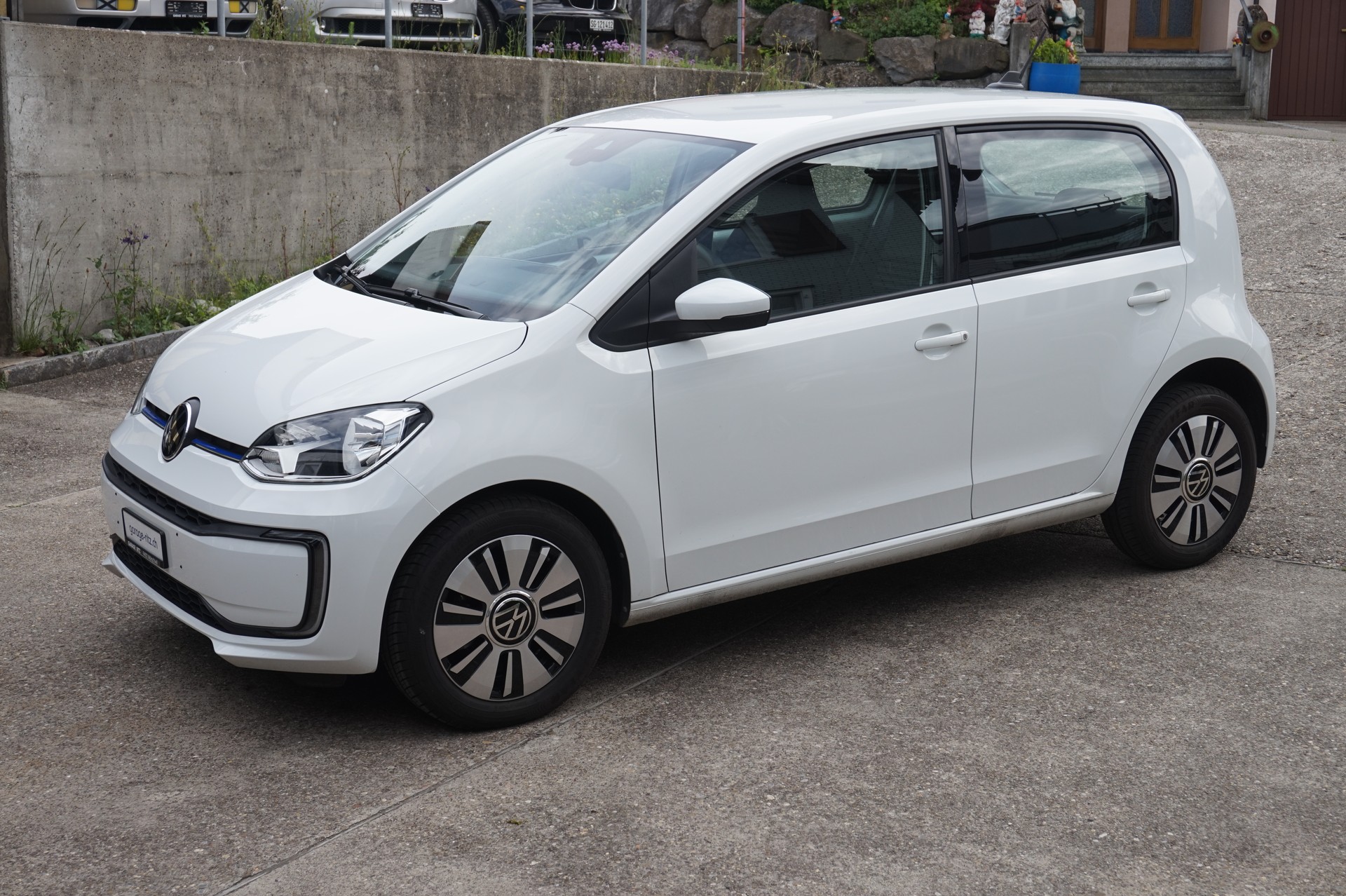 VW e-Up-image-2