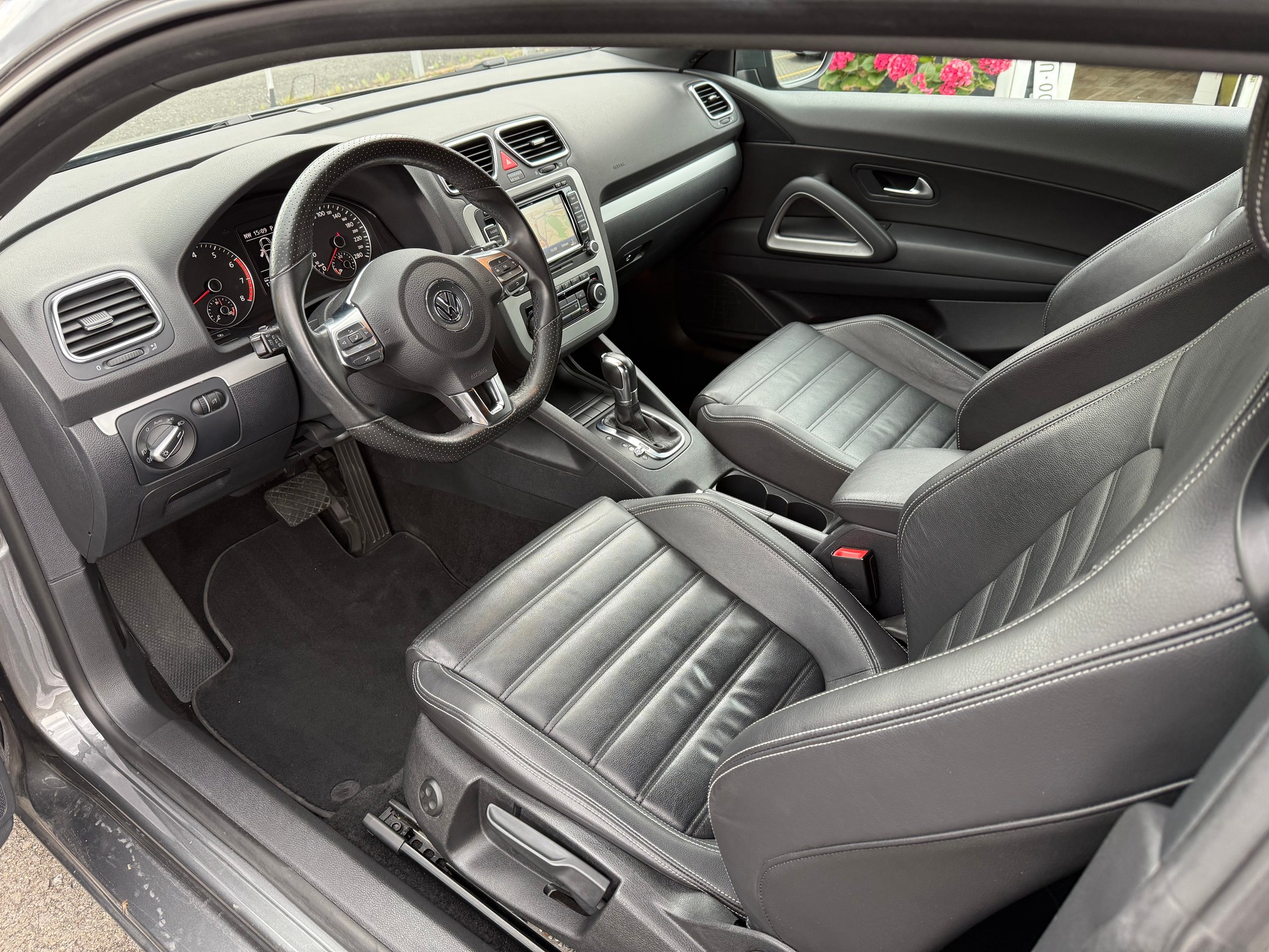 VW Scirocco 1.4 TSI 160 DSG-image-12
