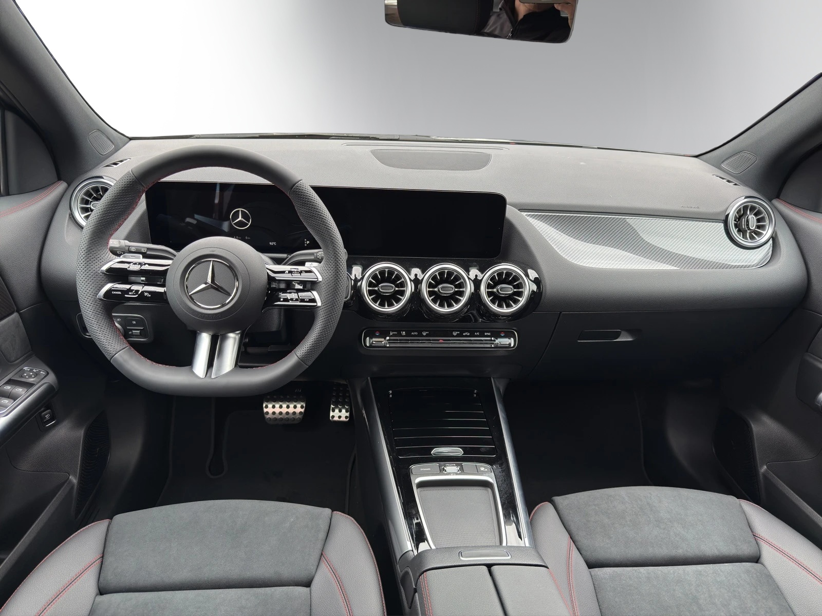 Image MERCEDES-BENZ GLA-200 GLA 200 Night Star 7G-DCT