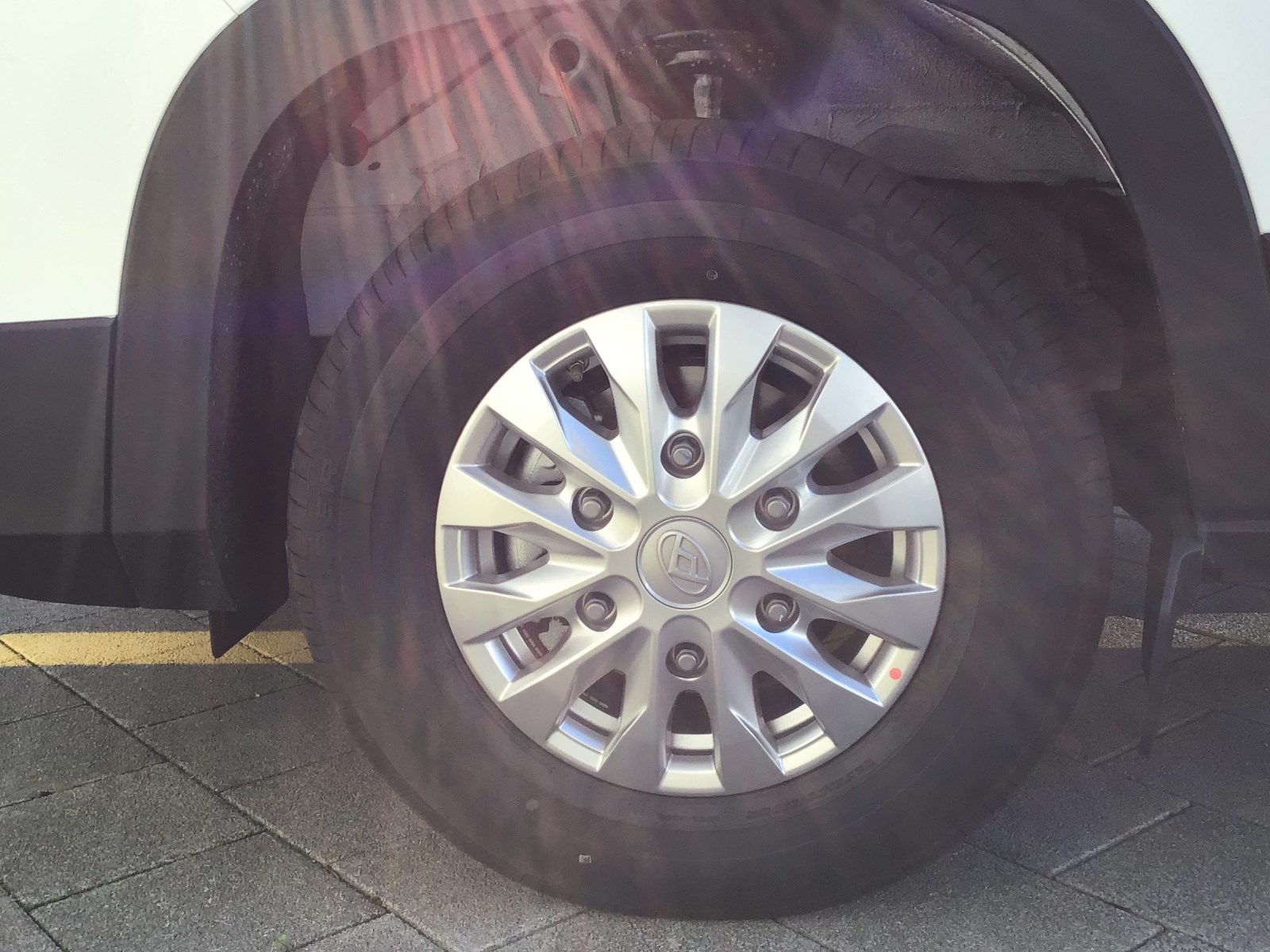 MAXUS eDeliver 9 L2H2 51.5kWh-image-9