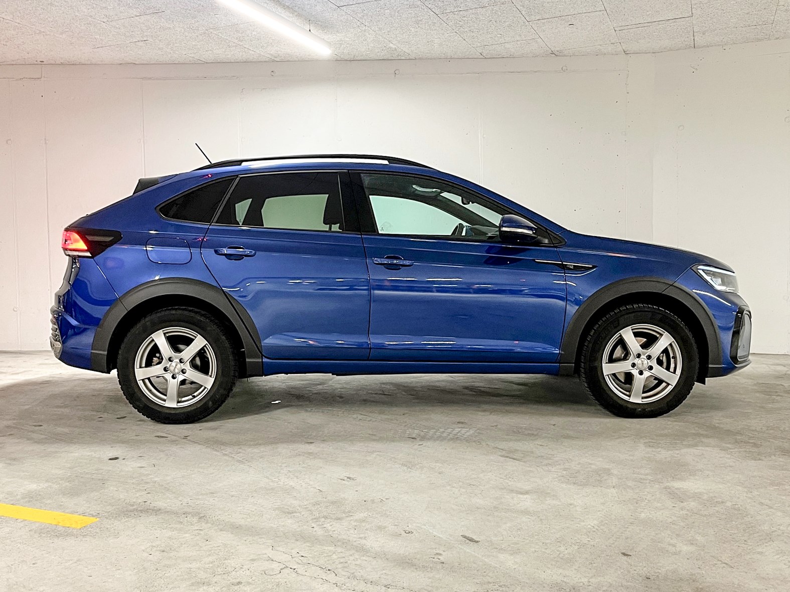 VW TAIGO 1.0 TSI R-Line DSG-image-8