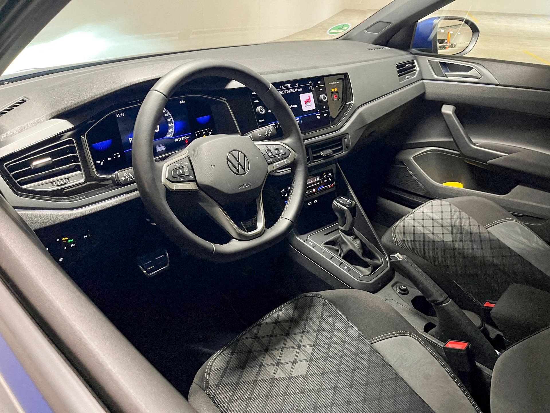 VW TAIGO 1.0 TSI R-Line DSG-image-7