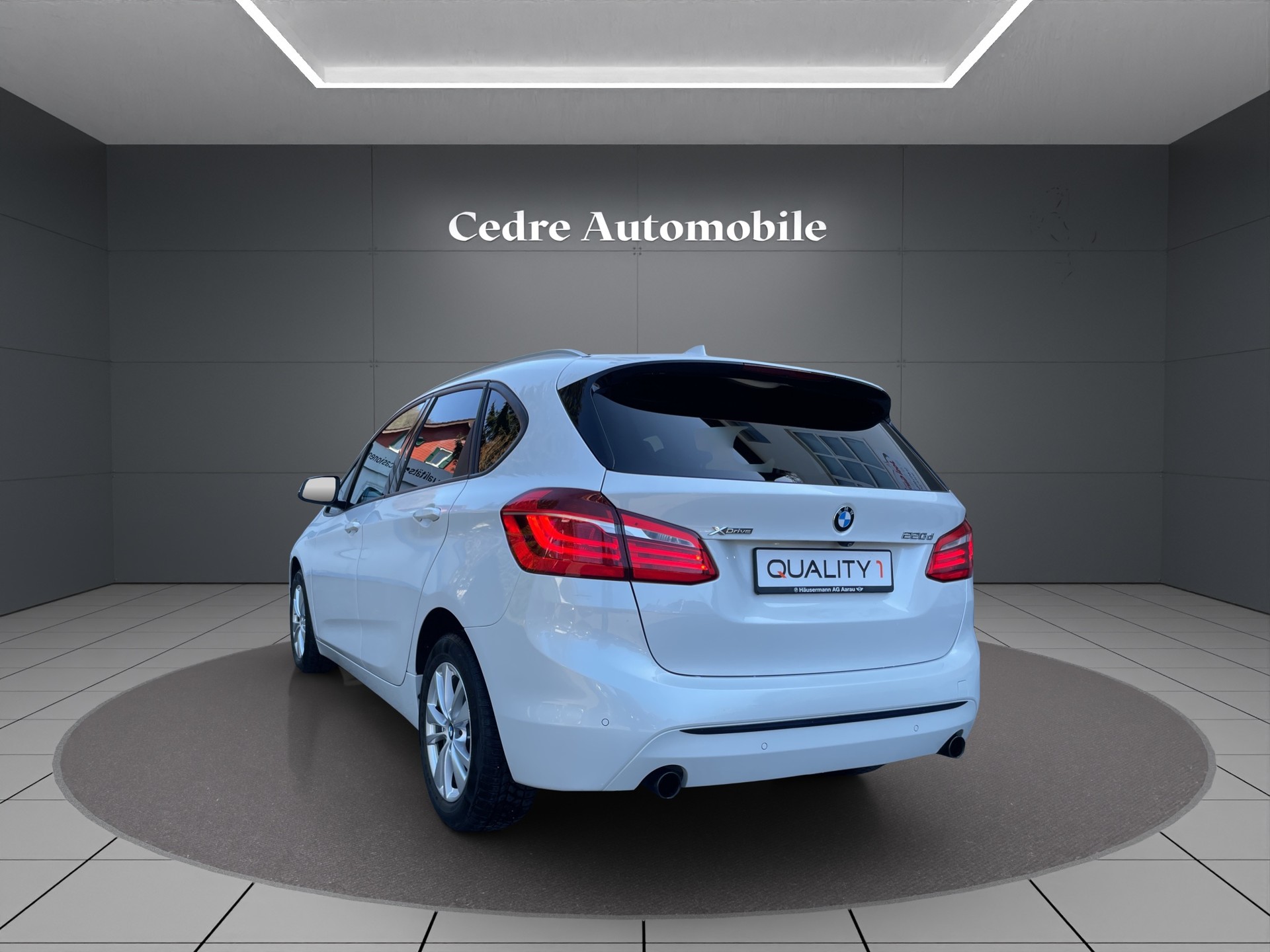 BMW 220d xDrive Active Tourer Sport Line Steptronic-showroom-element-3
