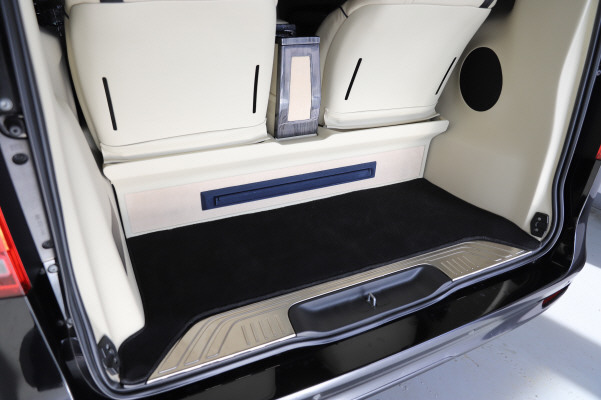 Image MERCEDES-BENZ V-300 V 300 d EL 4Matic