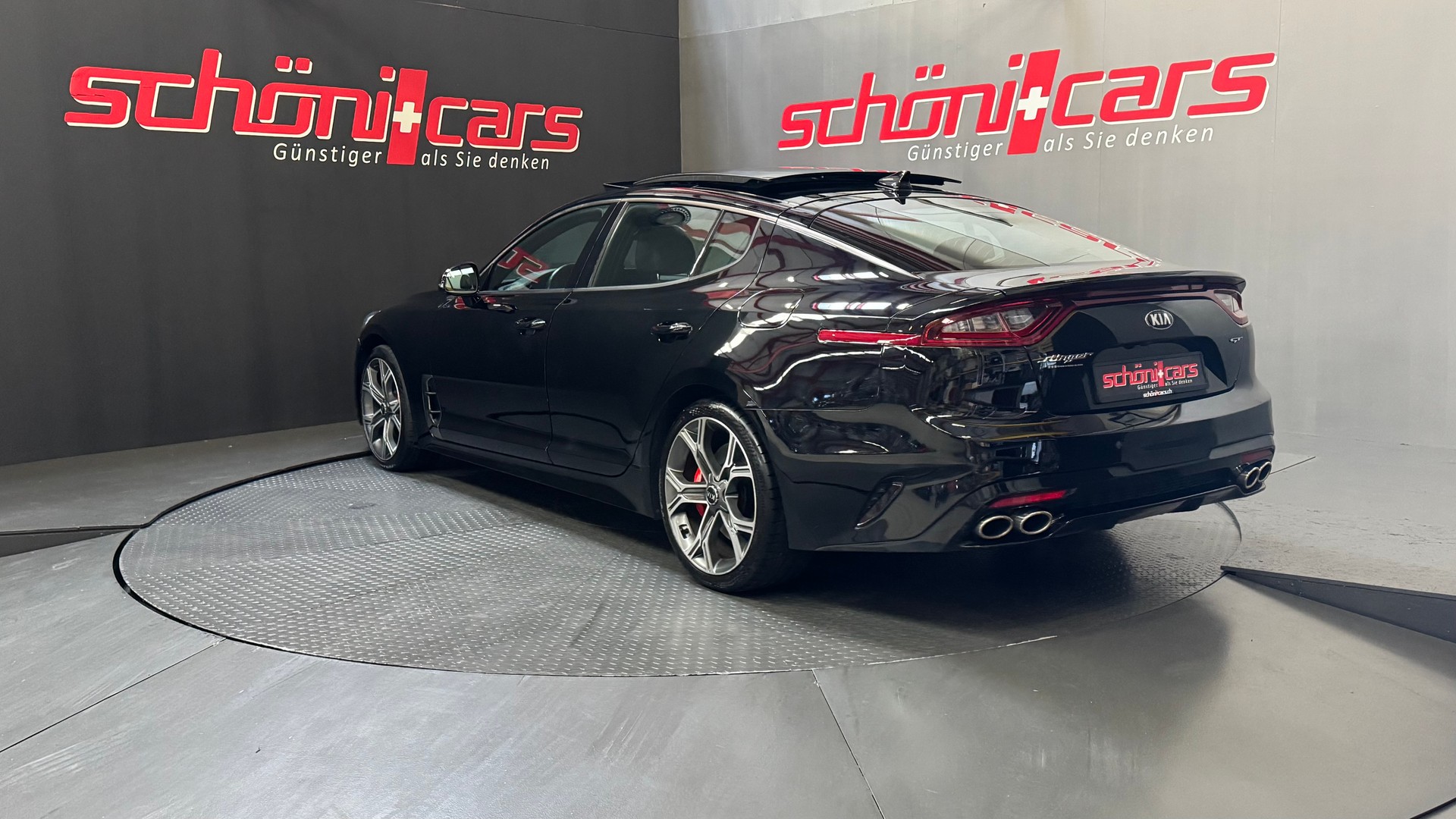 KIA Stinger 3.3 T-GDi GT Automat AWD-showroom-element-3