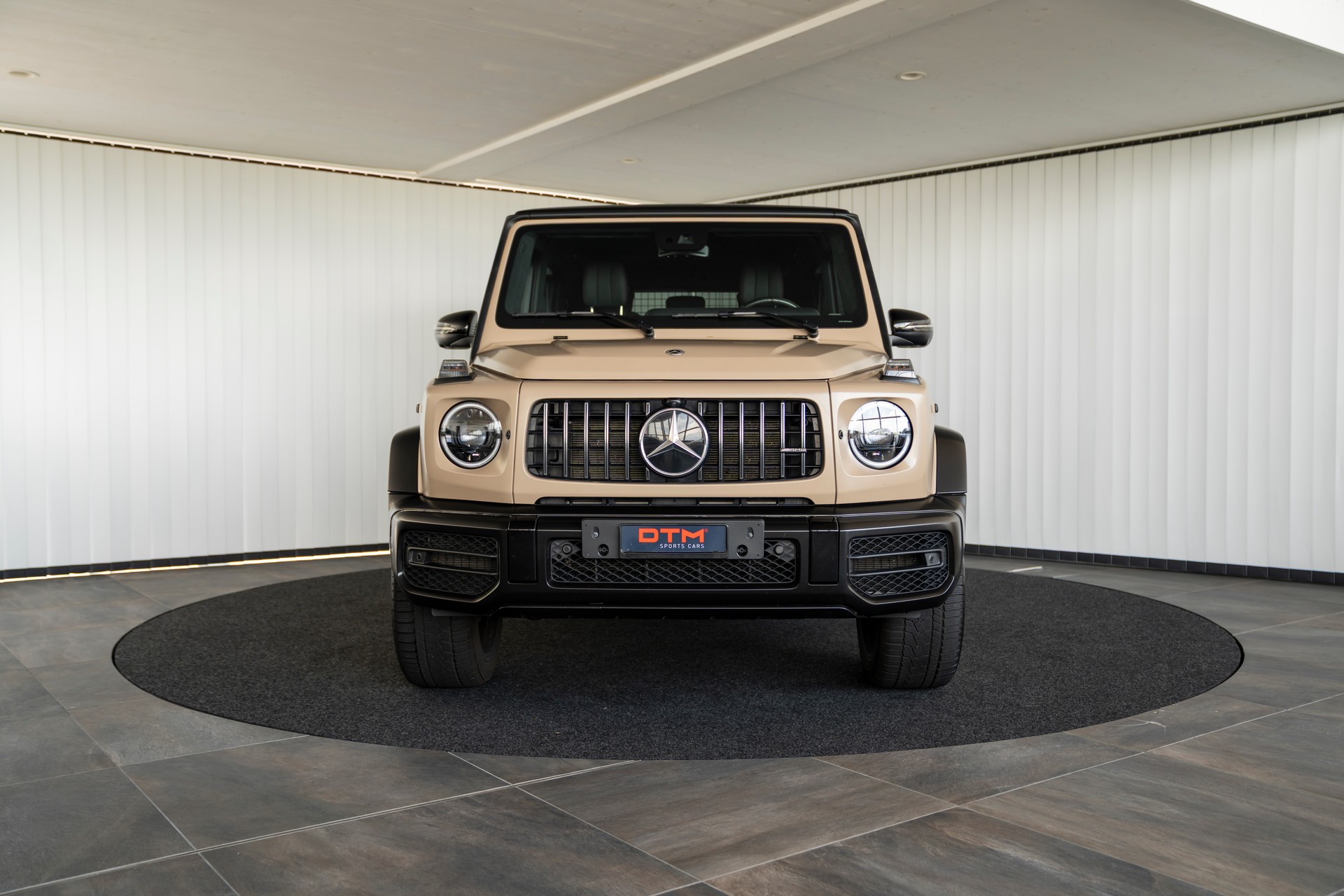 MERCEDES-BENZ G 63 AMG Speedshift Plus G-Tronic-showroom-element-1