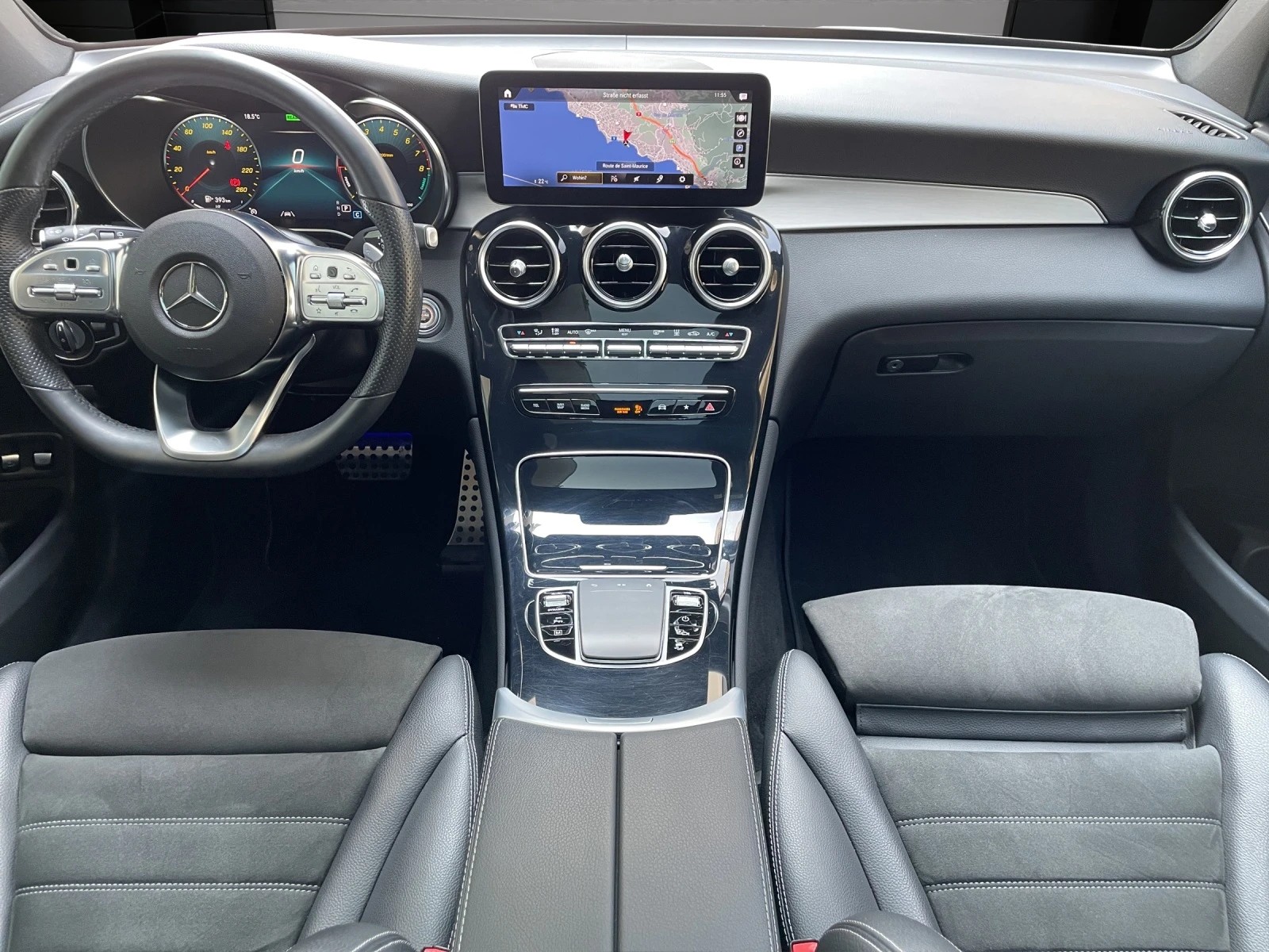 Image MERCEDES-BENZ GLC-300 GLC 300 e AMG Line 4Matic 9G-Tronic