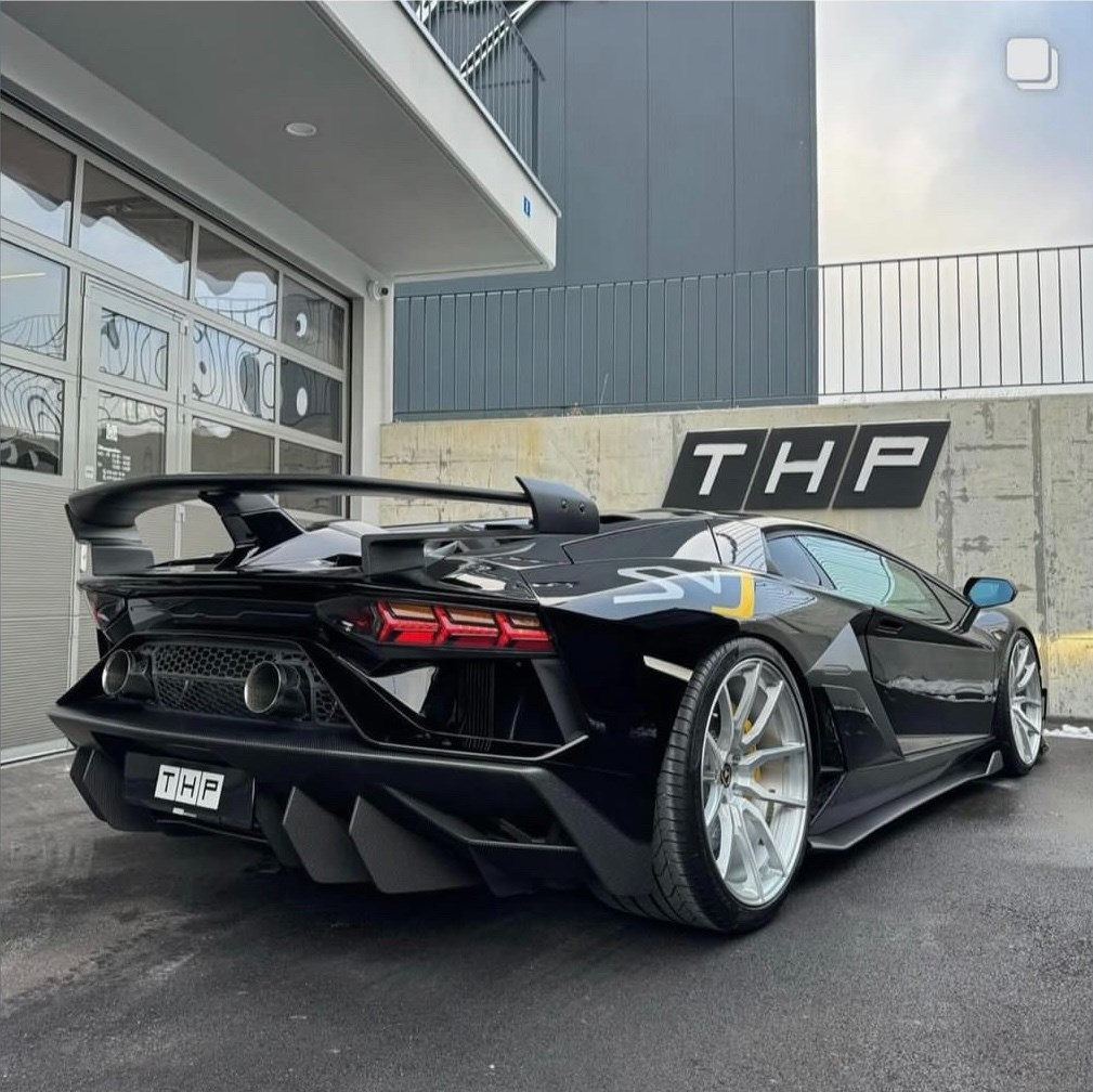 LAMBORGHINI Aventador LP700-4 Coup SVJ Conversion Kaufen