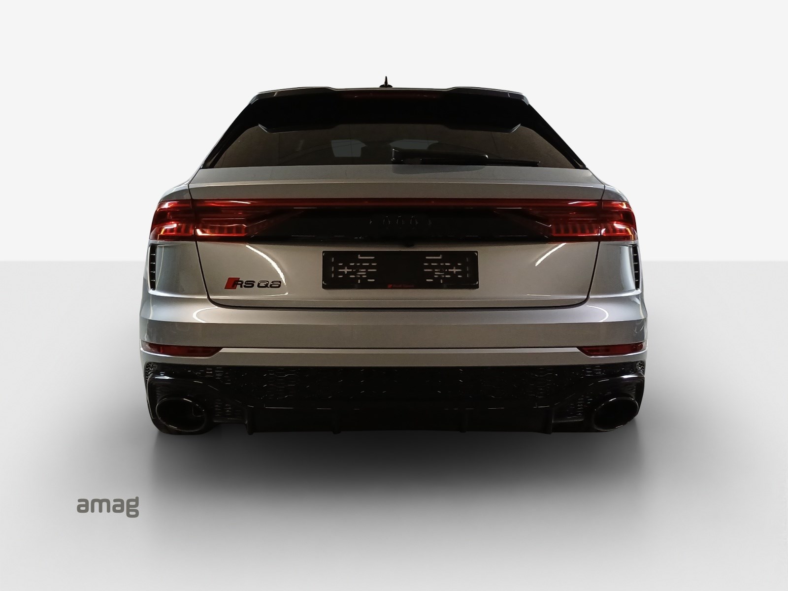 AUDI RSQ8  quattro tiptronic-showroom-element-3