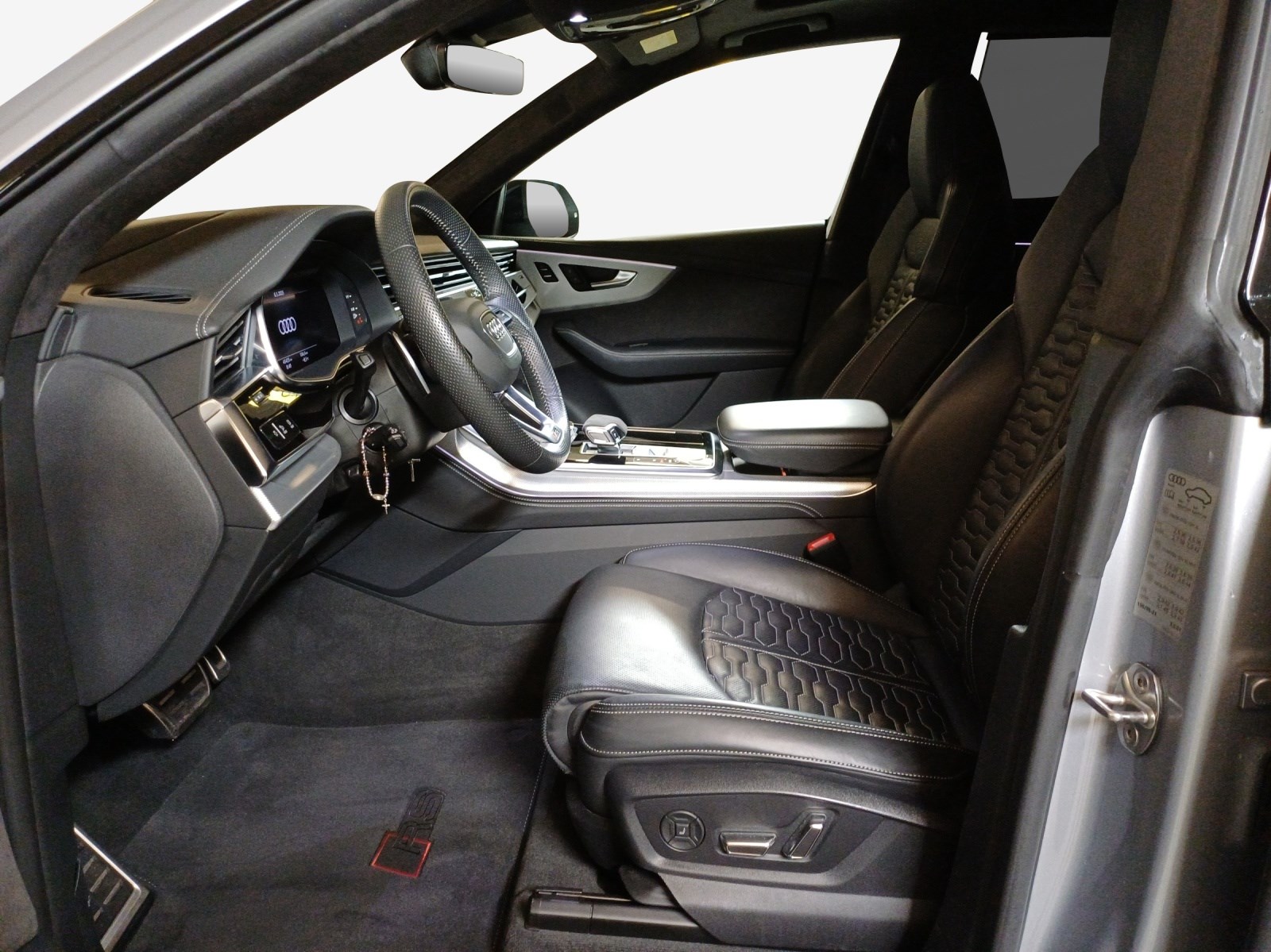 AUDI RSQ8 quattro tiptronic-image-7