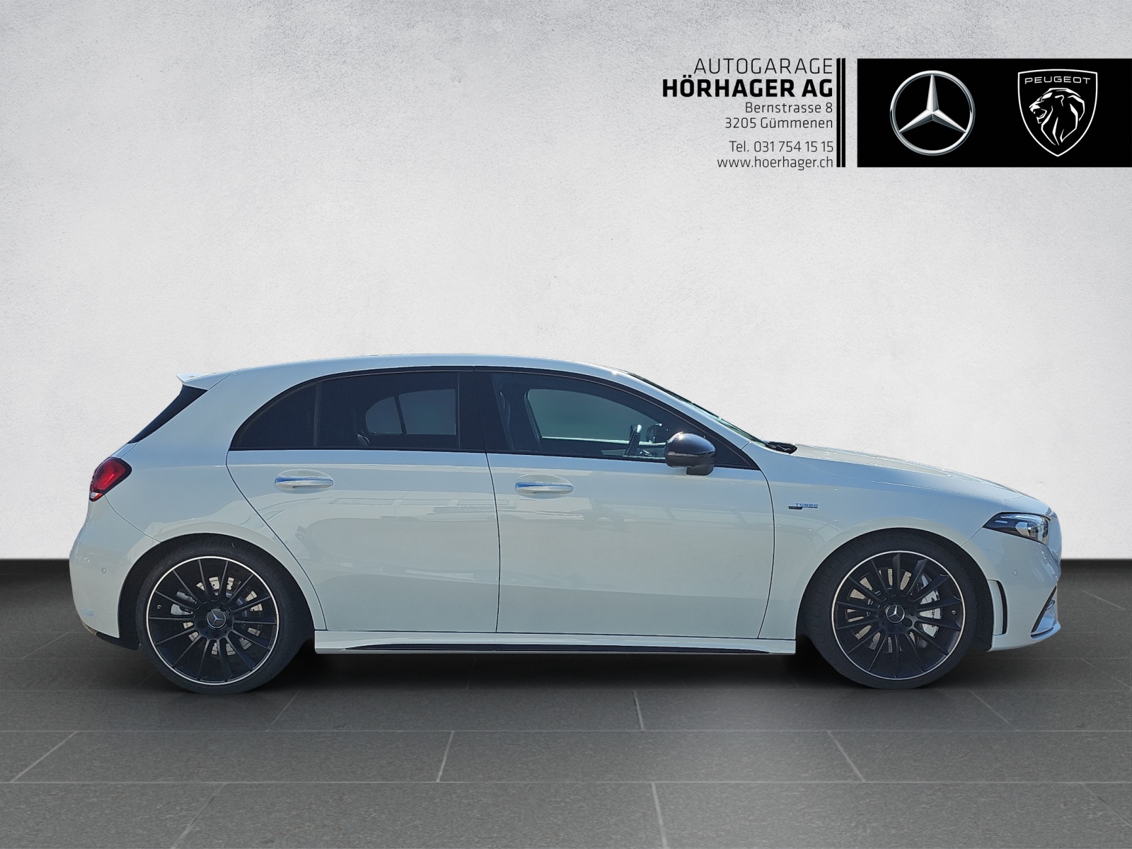 MERCEDES-BENZ A 35 AMG 4Matic Speedshift-showroom-element-2