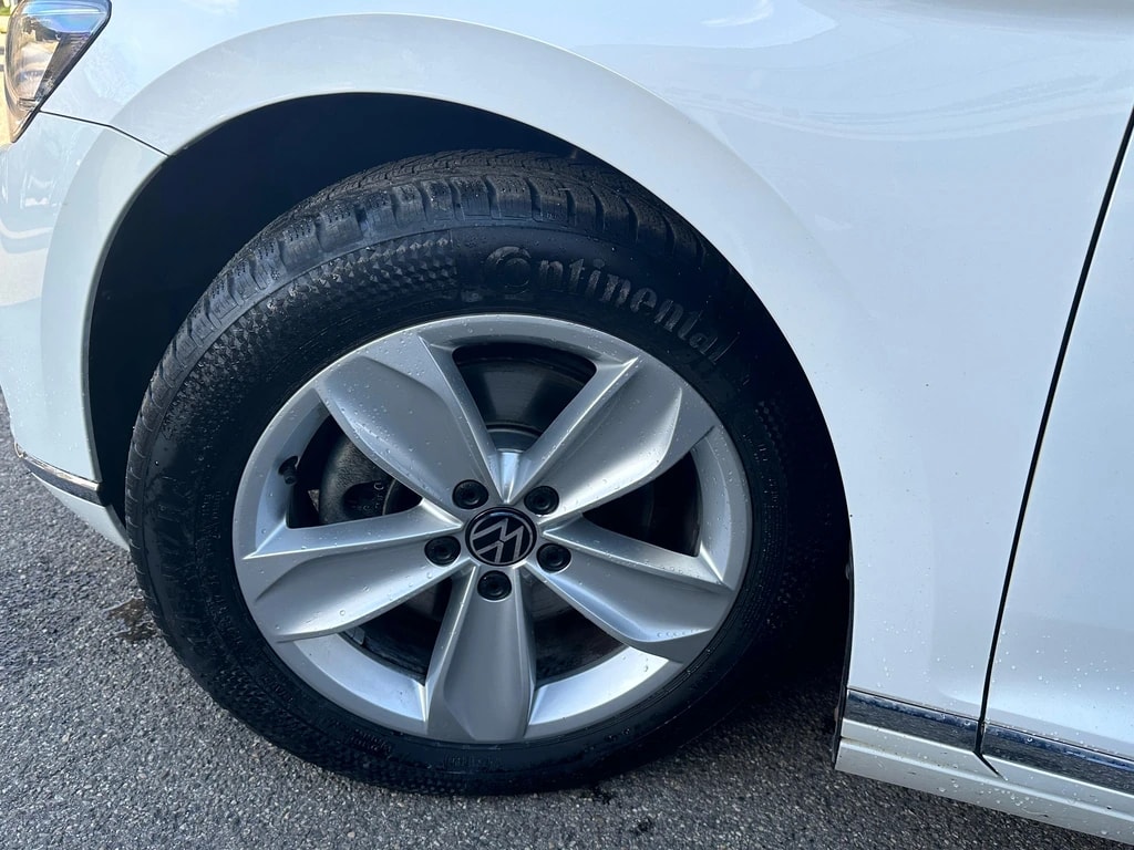 VW Passat 2.0 TDI BMT Elegance DSG ** Voll-Leder ** Gr-Navi ** RF-Kamera ** ACC ** Totwinkel-Assistent ** Anh-Kupplung ** Ab MFK-image-13