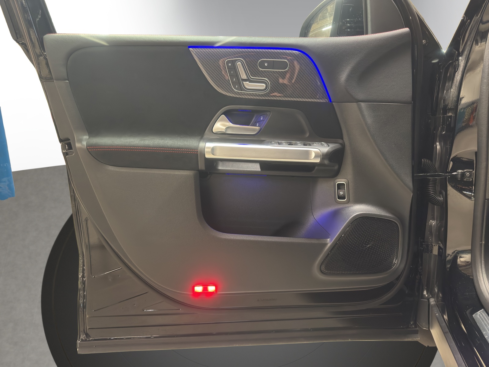 Image MERCEDES-BENZ GLB-220 GLB 220 4Matic 8G-Tronic