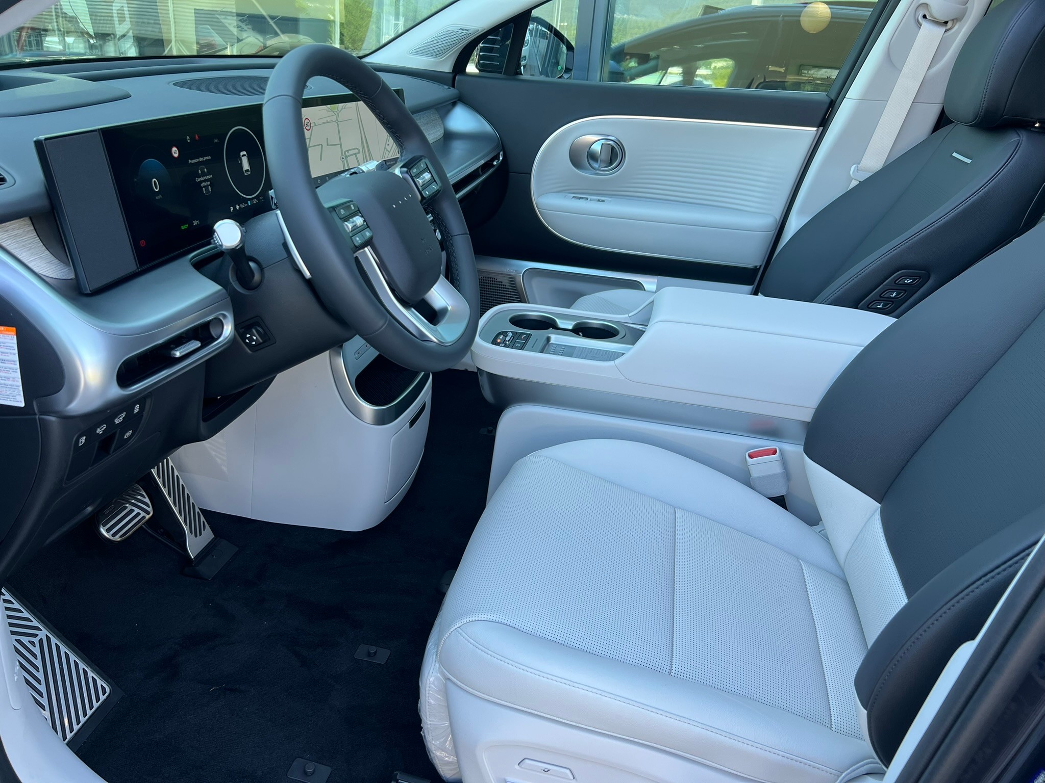 Image HYUNDAI IONIQ Ioniq 9 110kWh Vertex Caligraphy 4WD