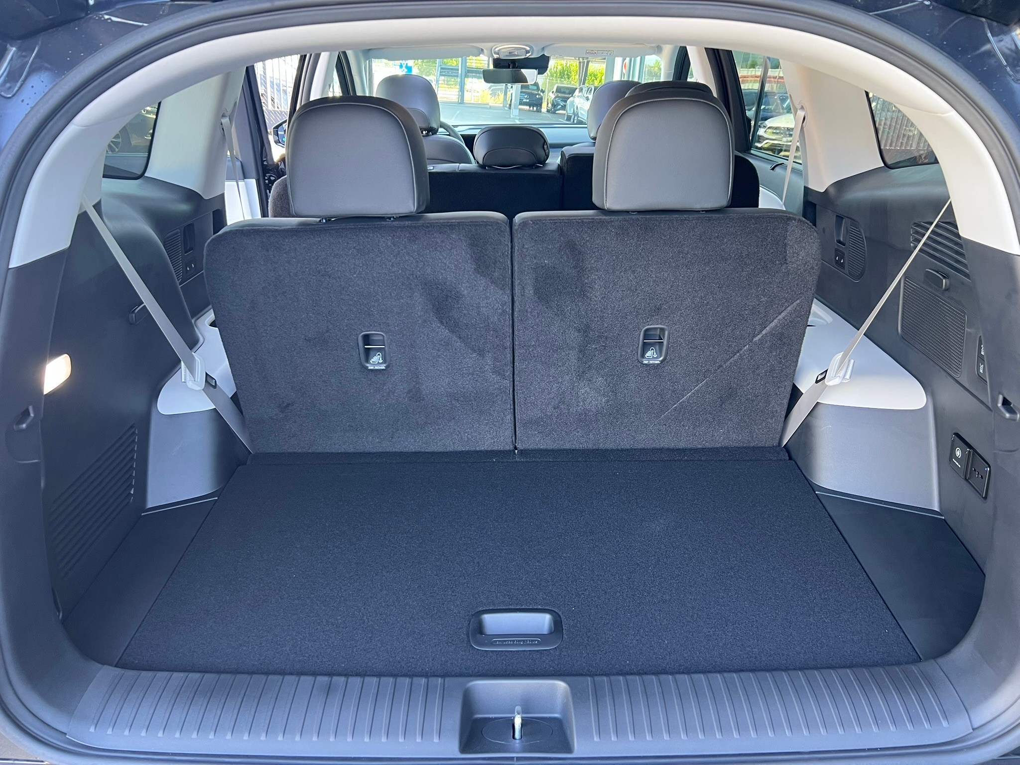 Image HYUNDAI IONIQ Ioniq 9 110kWh Vertex Caligraphy 4WD