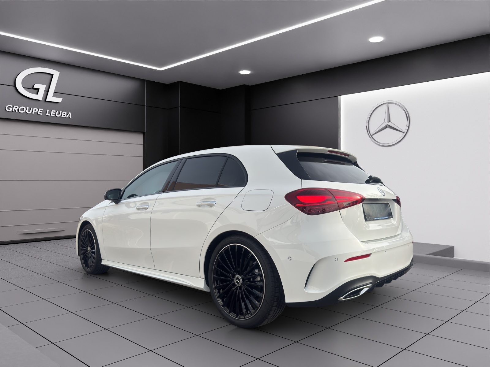 Image MERCEDES-BENZ A-200 A 200 Night Star 7G-DCT