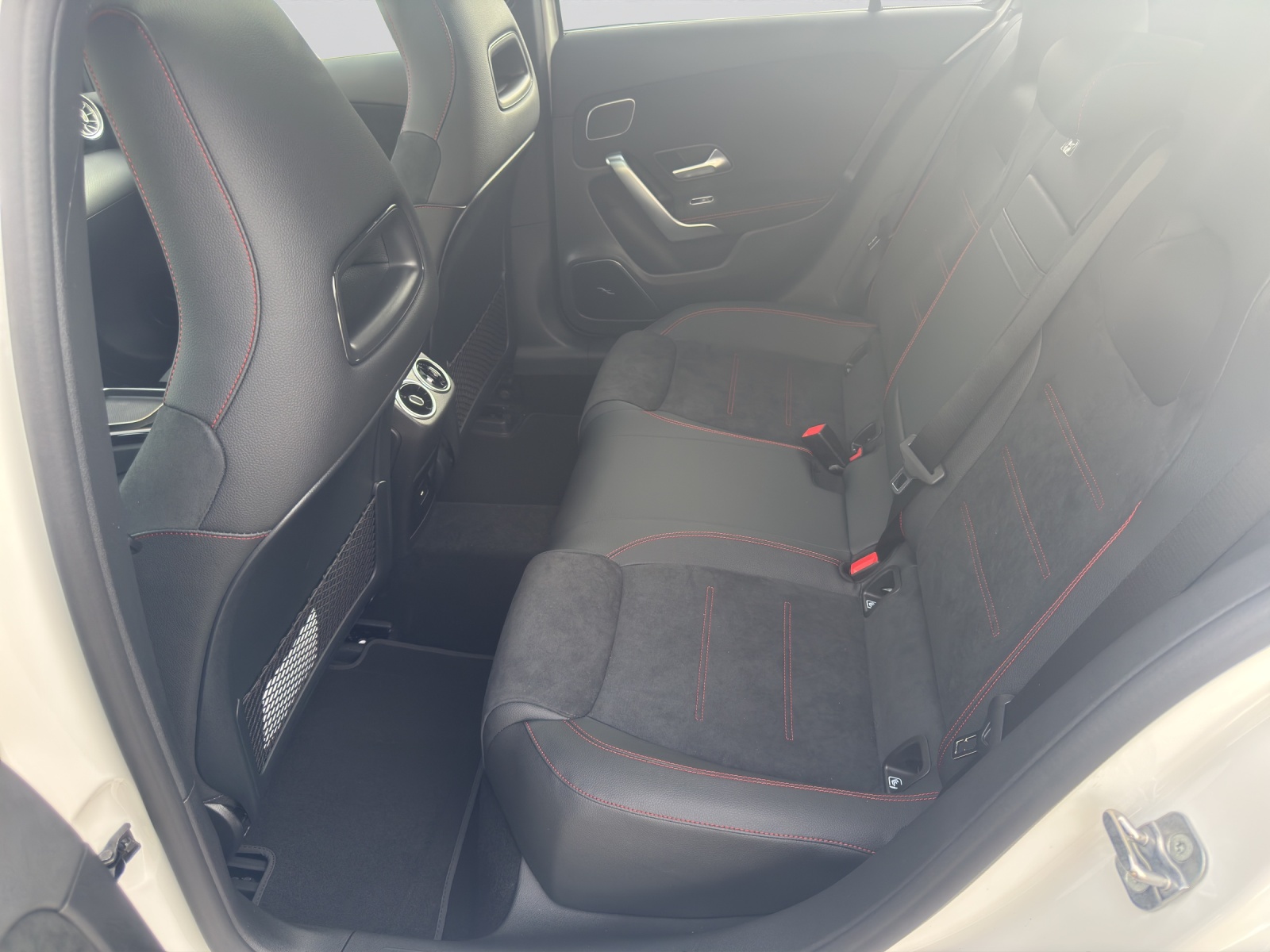 Image MERCEDES-BENZ A-200 A 200 Night Star 7G-DCT