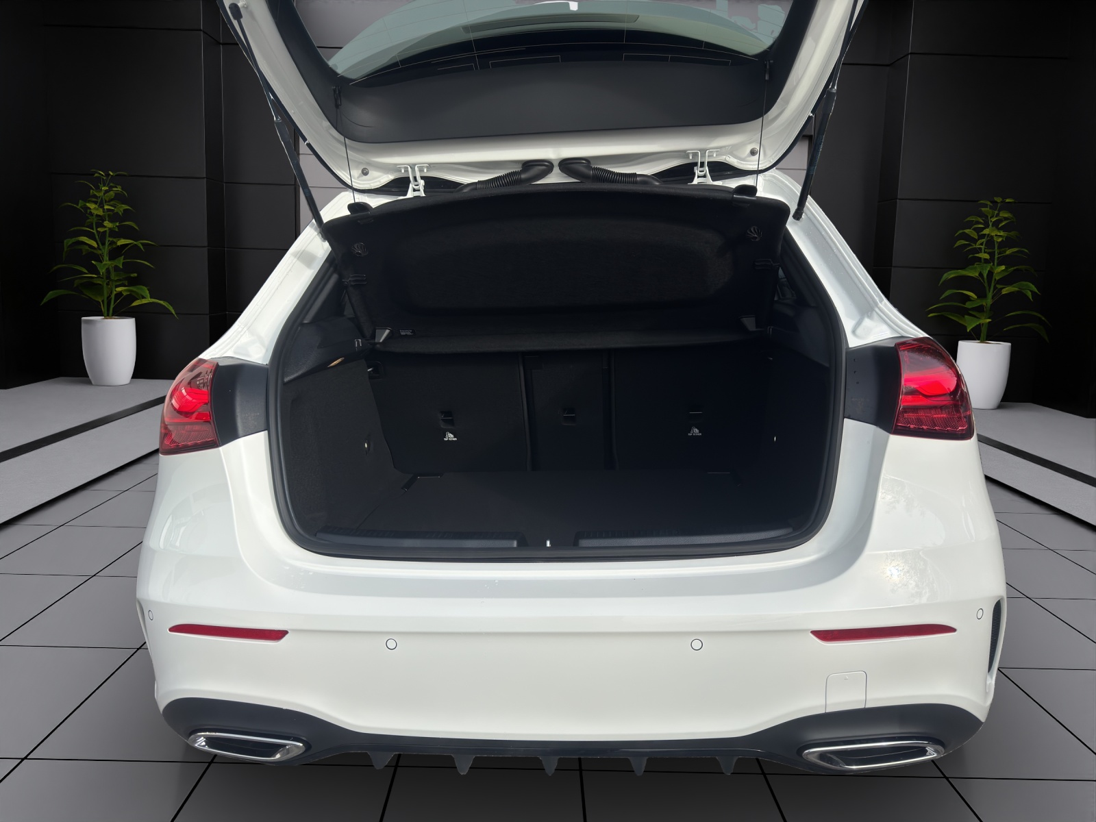 Image MERCEDES-BENZ A-200 A 200 Night Star 7G-DCT