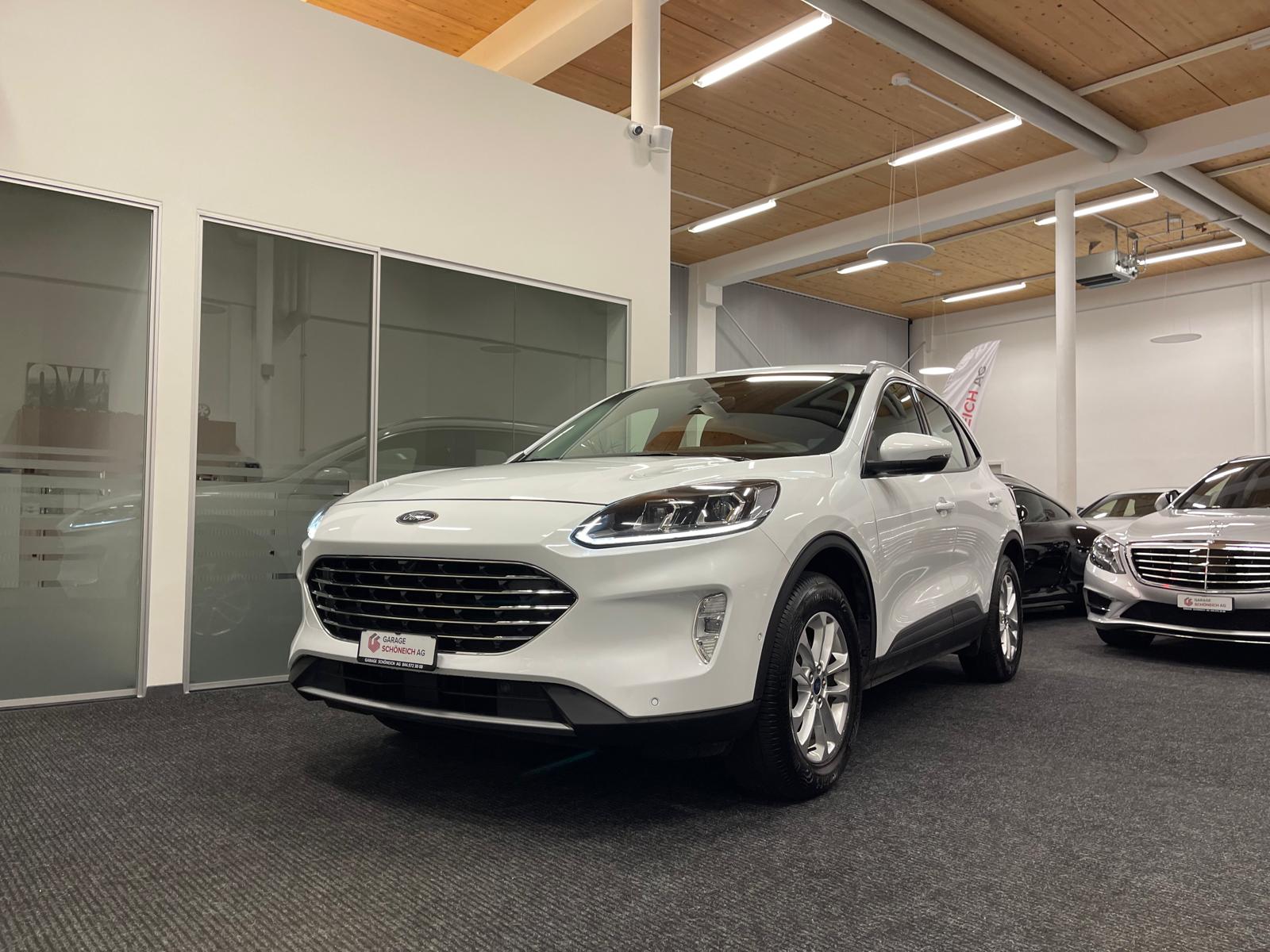 FORD Kuga 2.5 FHEV Titanium 4WD