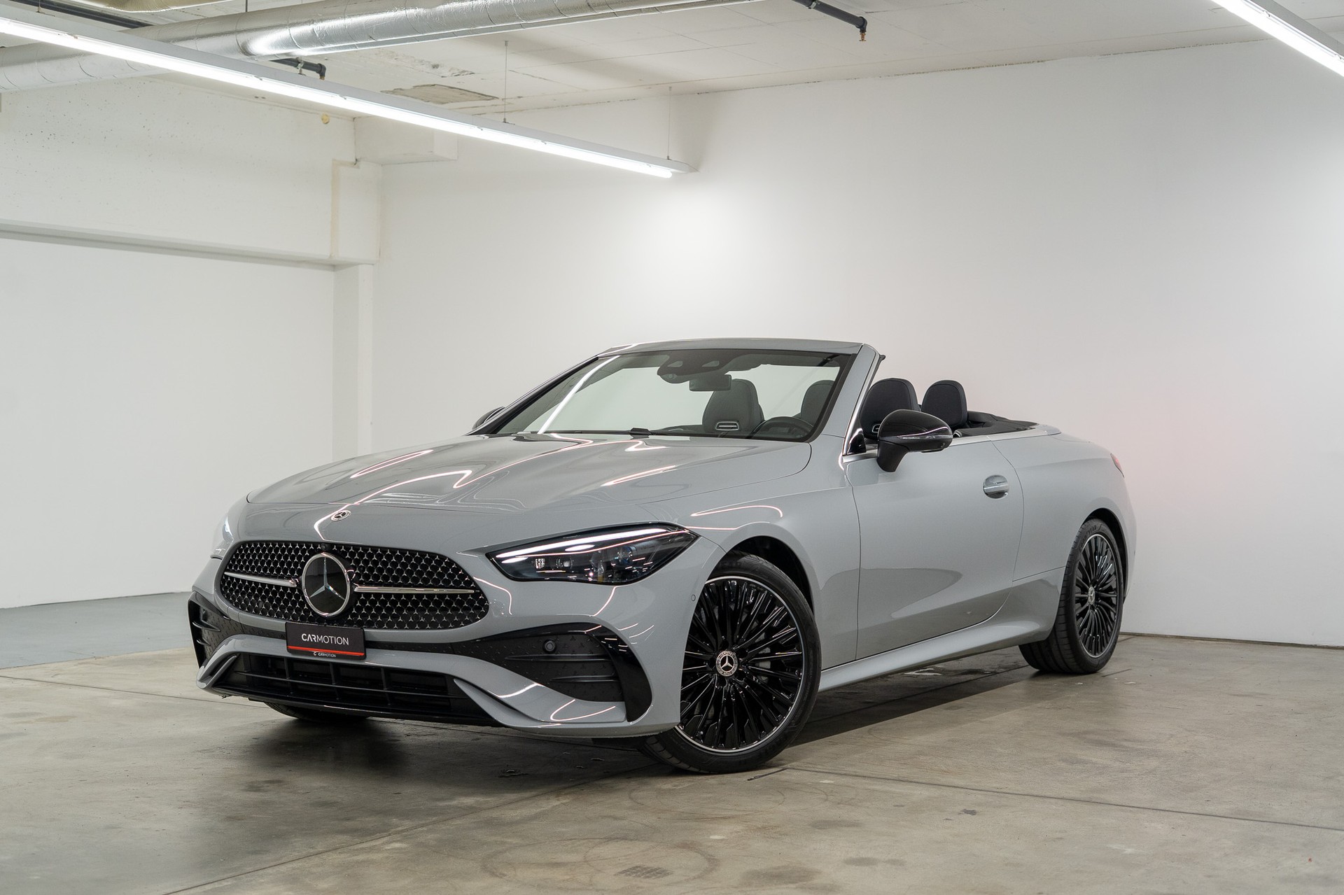 MERCEDES-BENZ CLE 300 AMG Line 4matic Cabriolet
