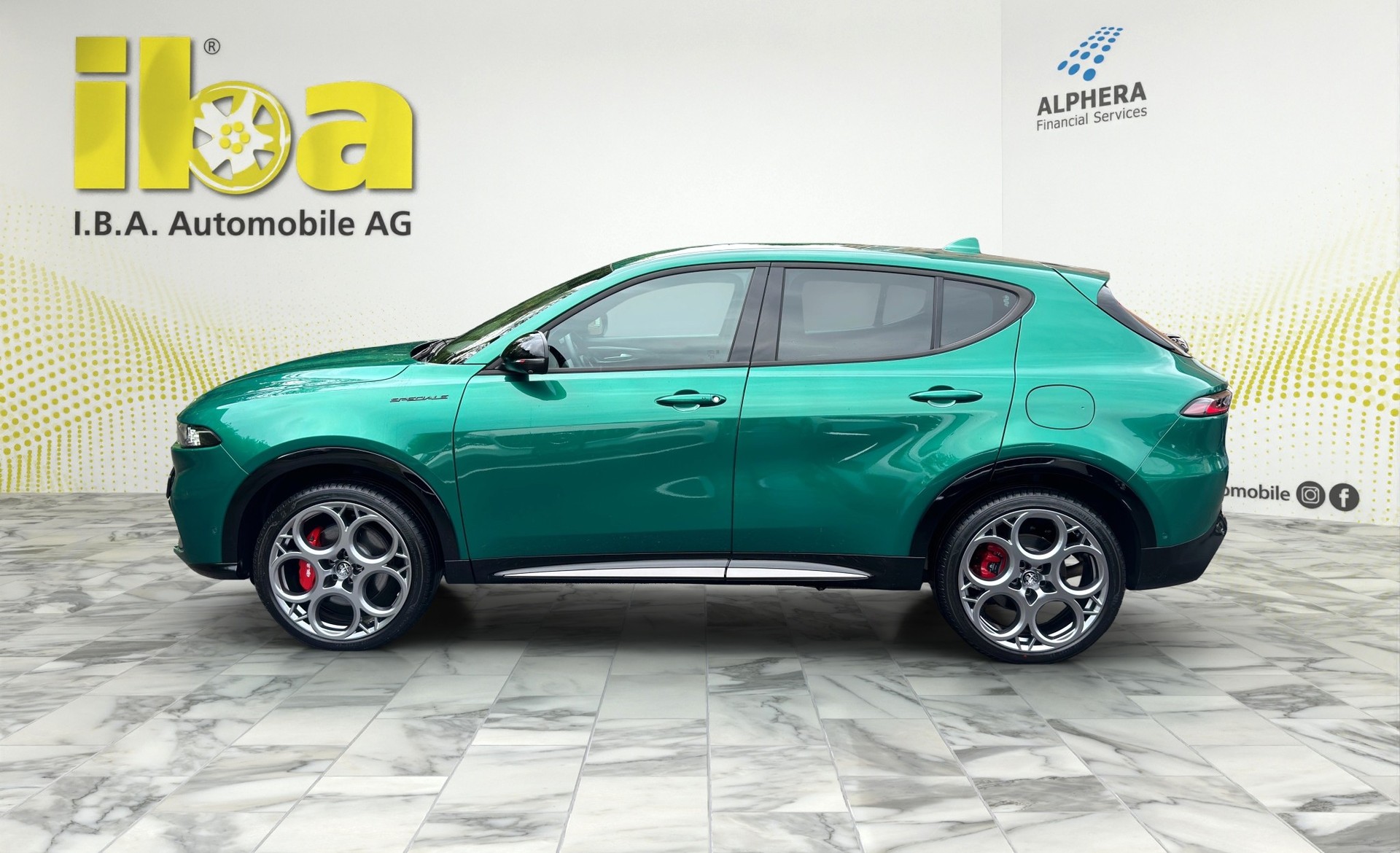 ALFA ROMEO Tonale PHEV Q4 Veloce 4x4-showroom-element-1